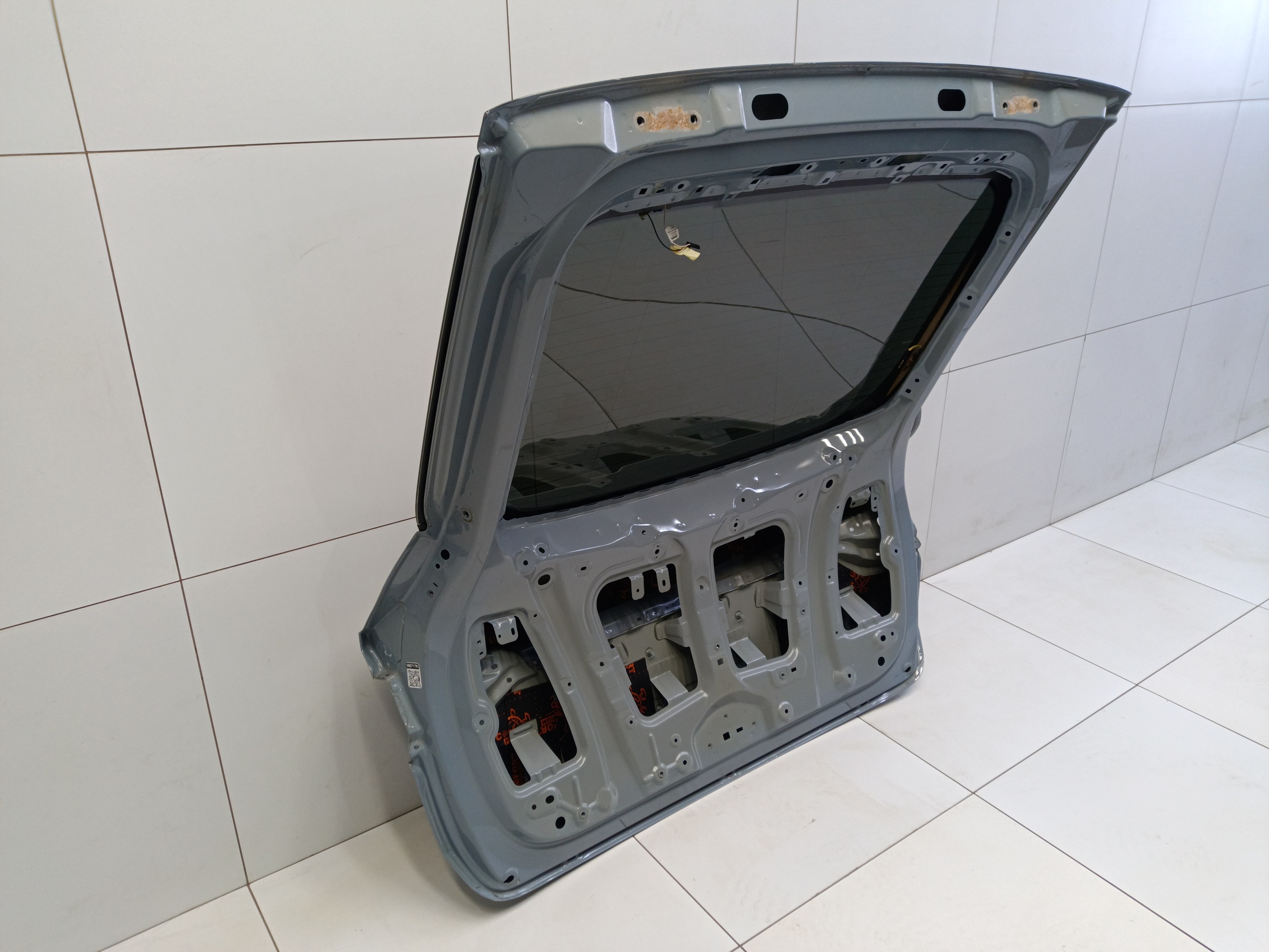 Крышка багажника Geely Tugella Restail