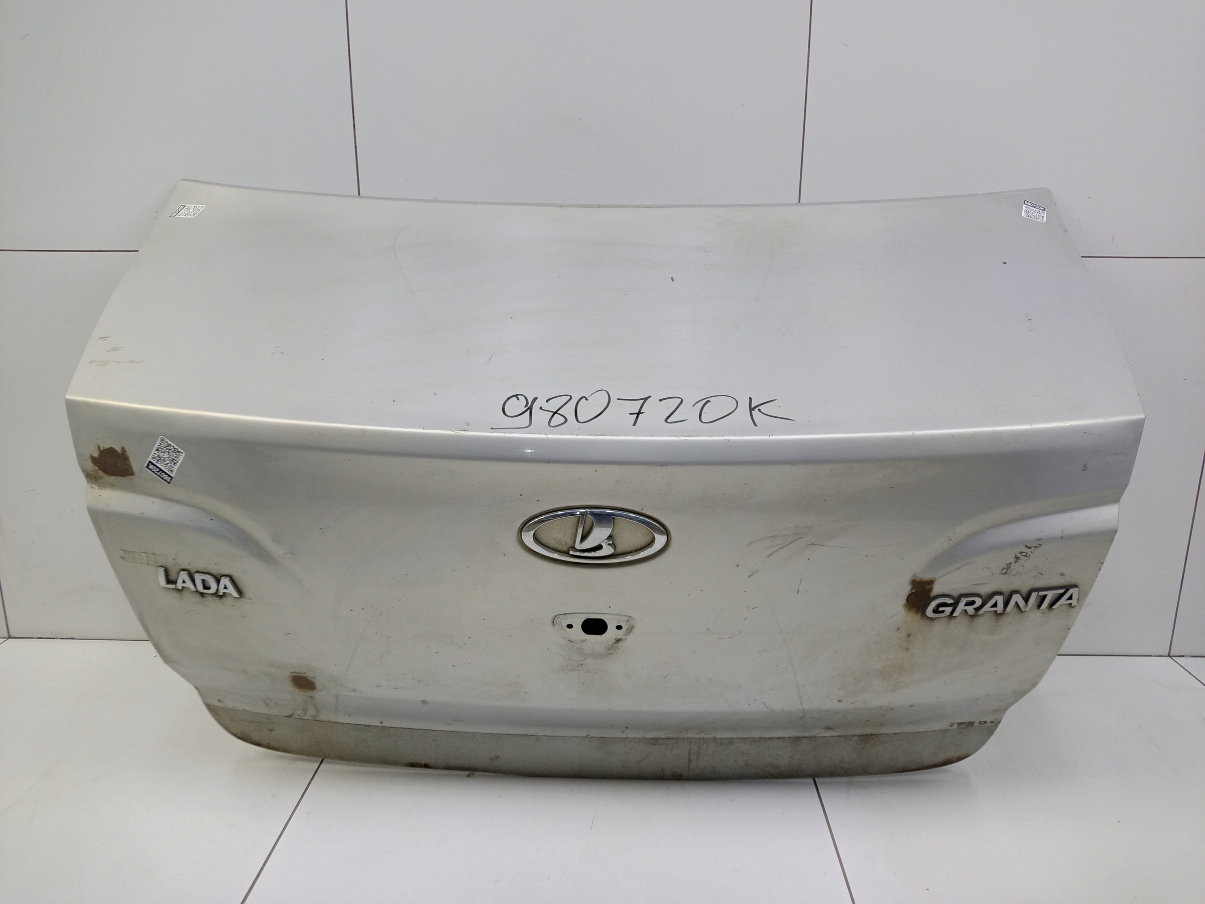 Крышка багажника Lada Granta Sedan 1