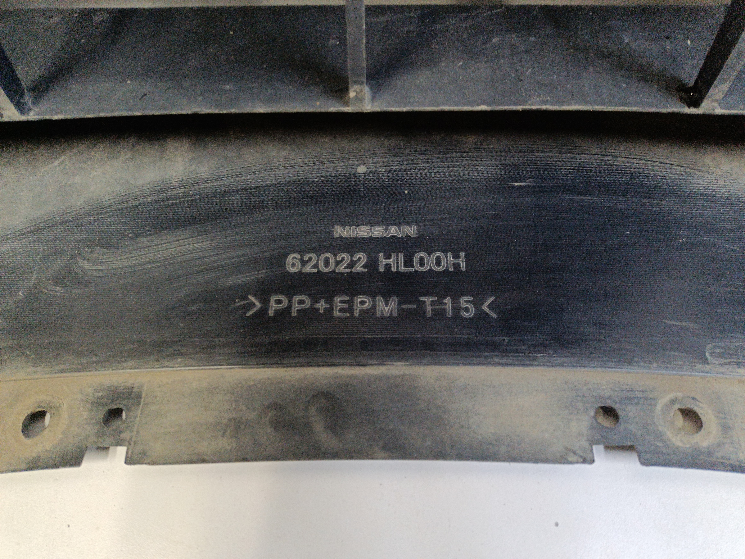 Бампер передний Nissan Qashqai 2 Restail