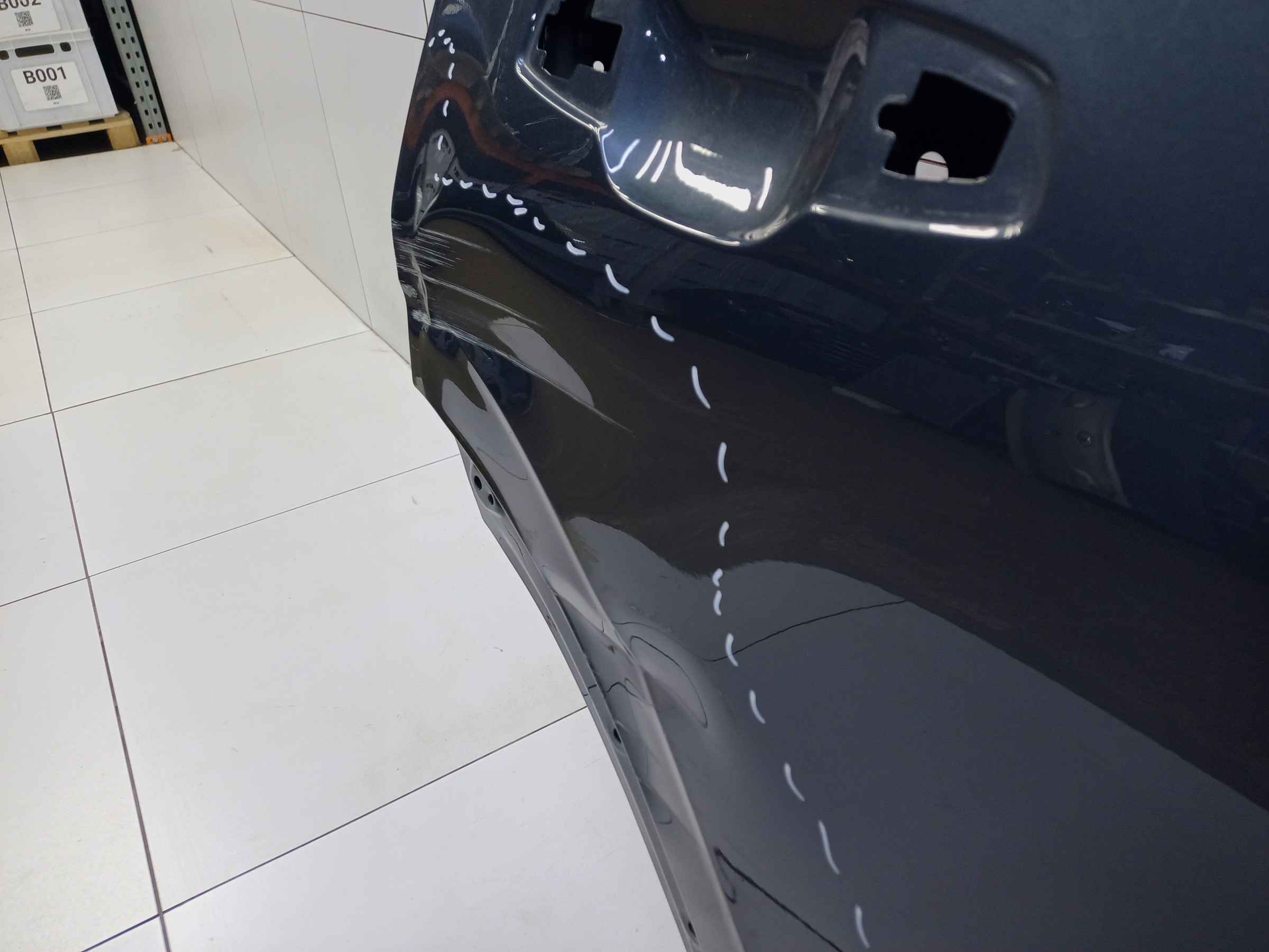 Дверь задняя правая Geely Monjaro