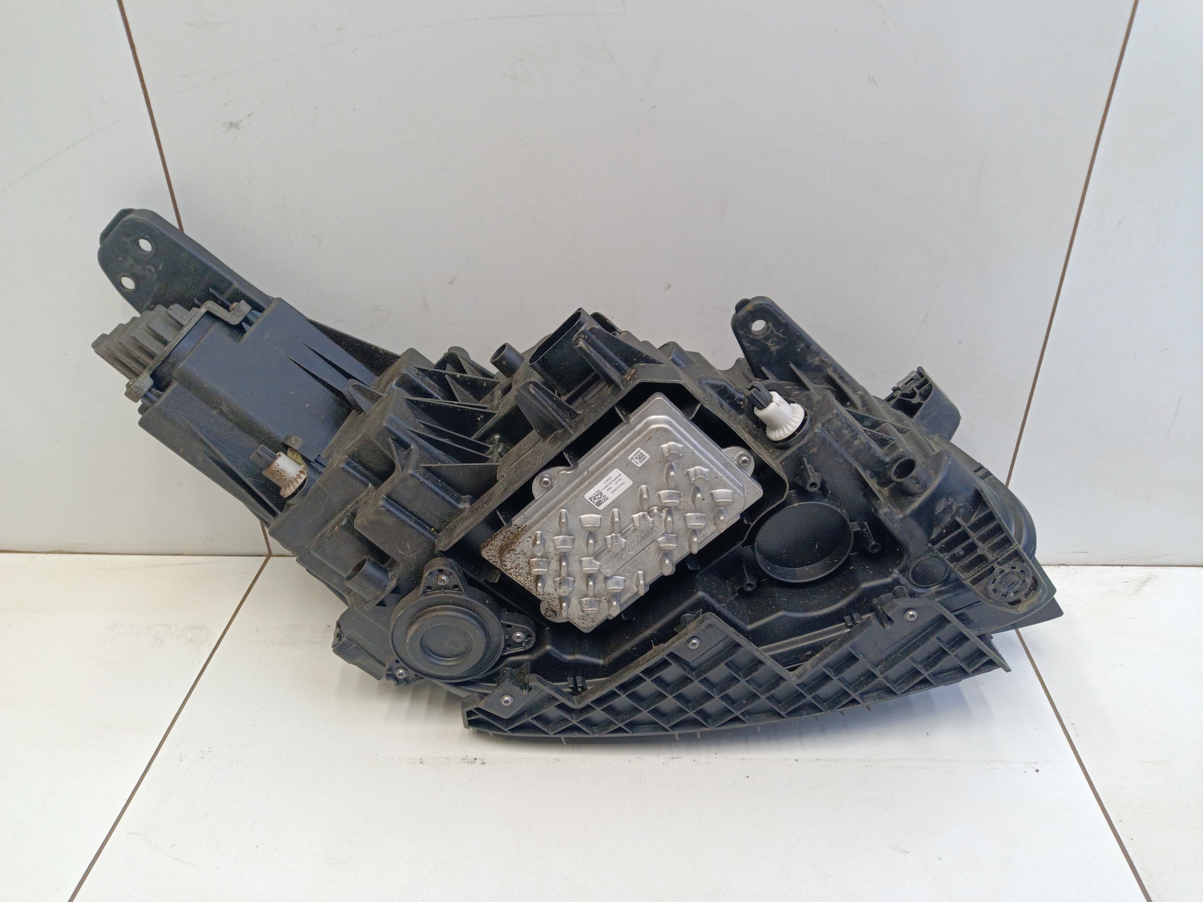 Фара передняя левая Exeed LX LED