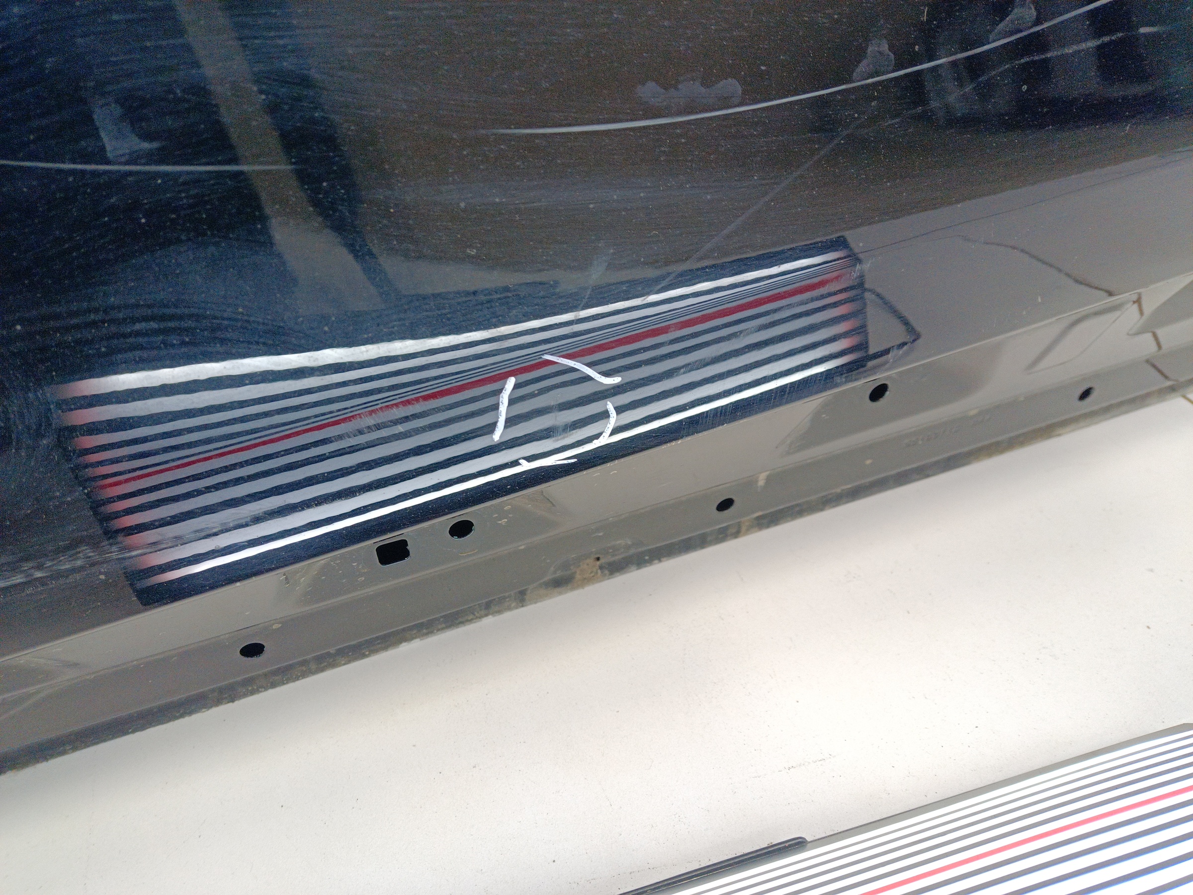 Дверь передняя левая Omoda C5