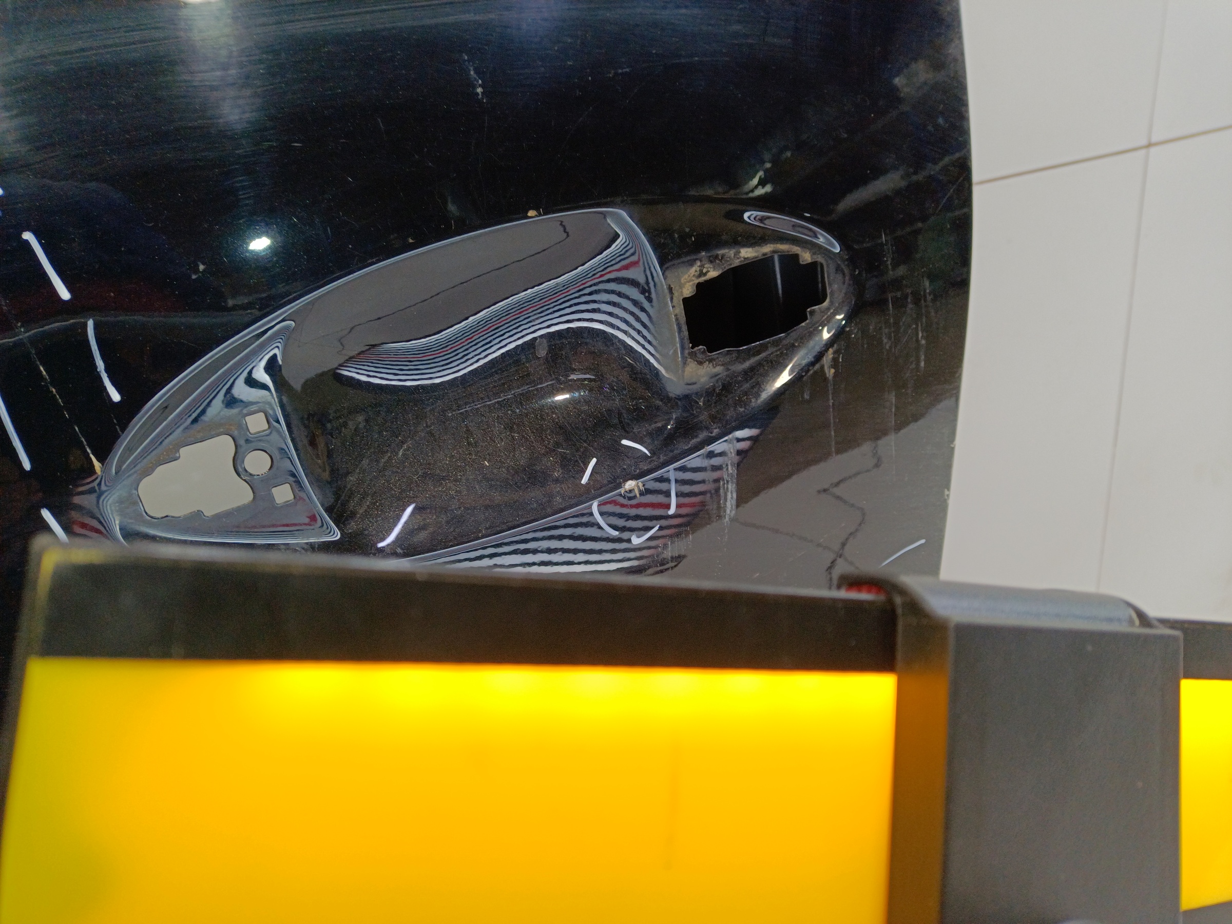 Дверь передняя левая Omoda C5