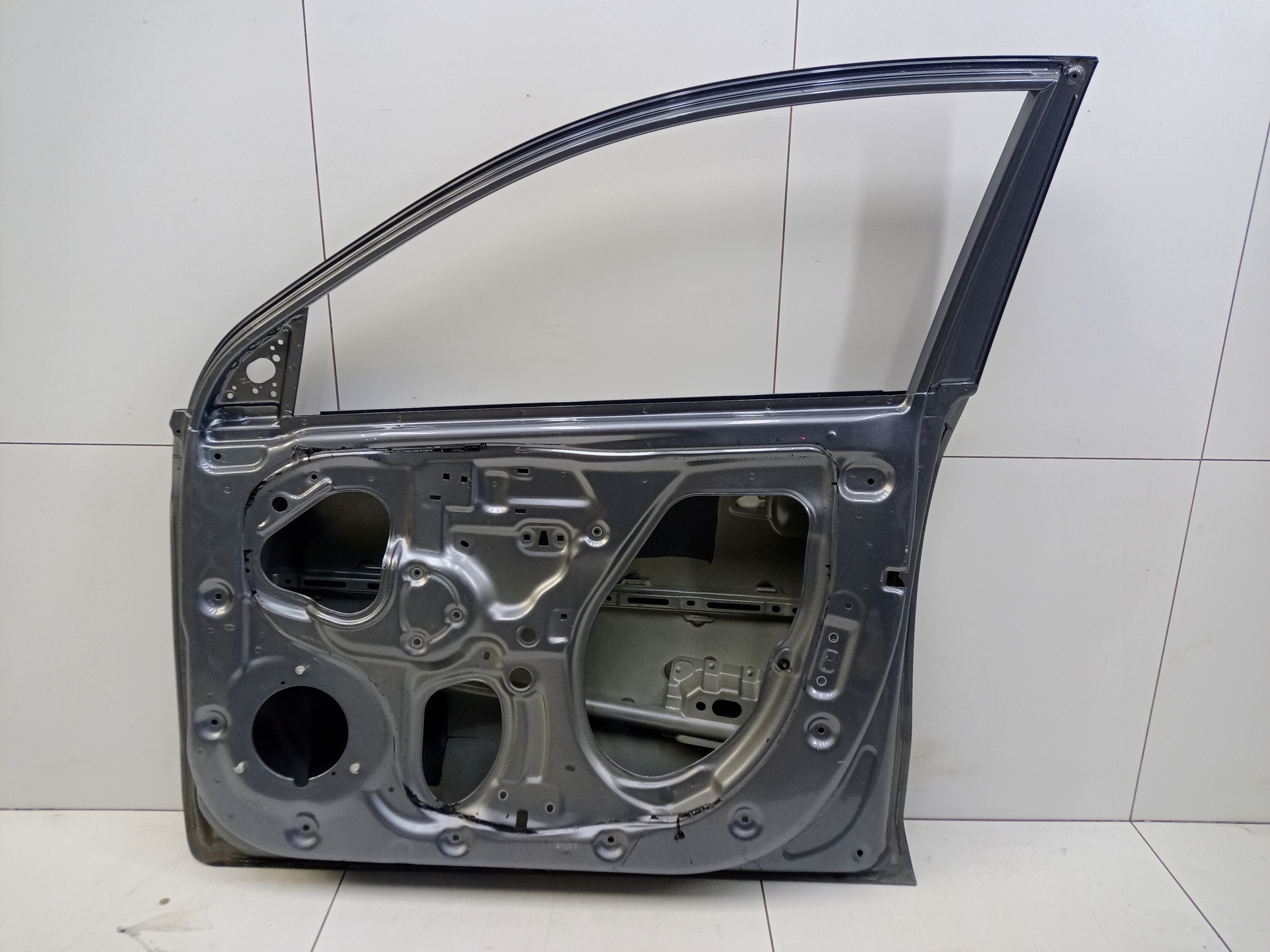 Дверь передняя правая Kia Rio 4