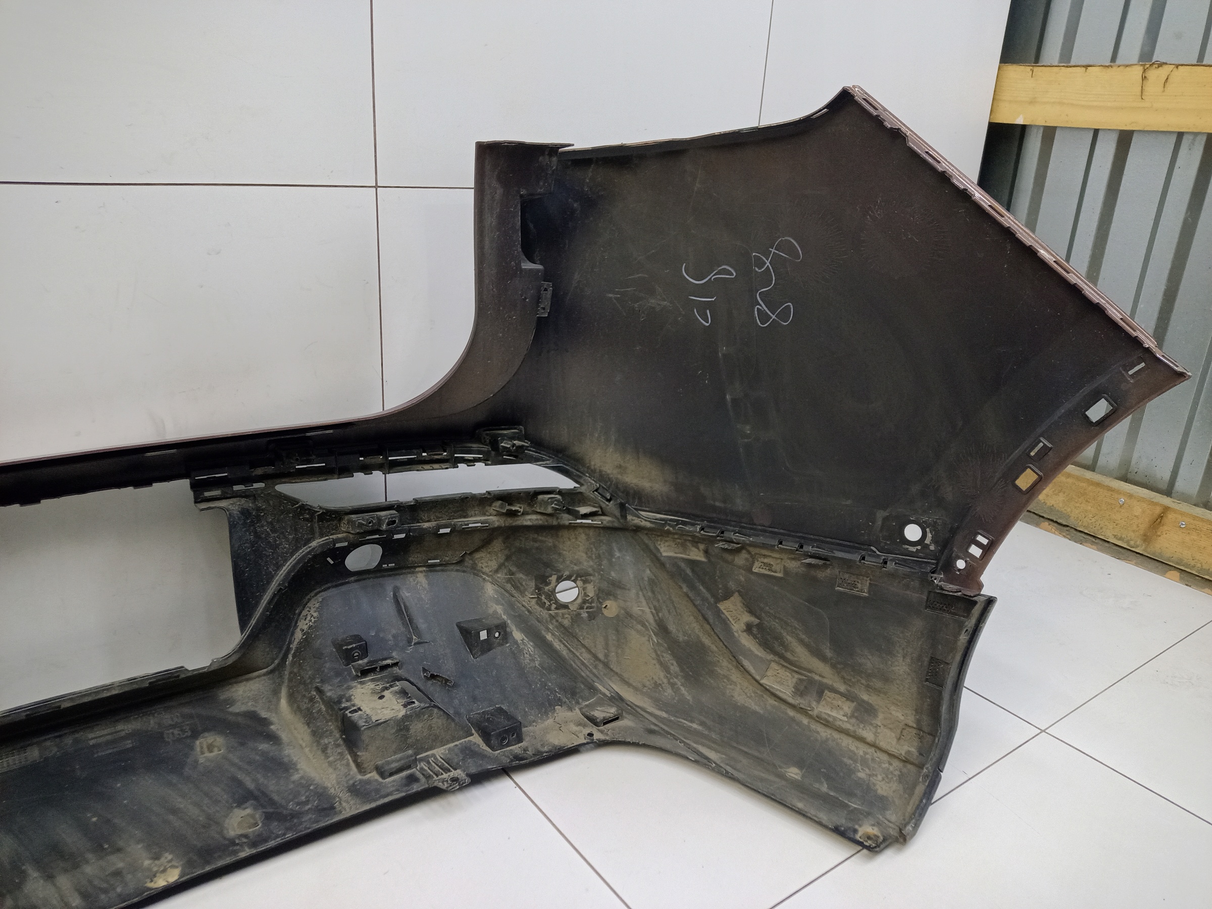 Бампер задний Voyah Free Restail