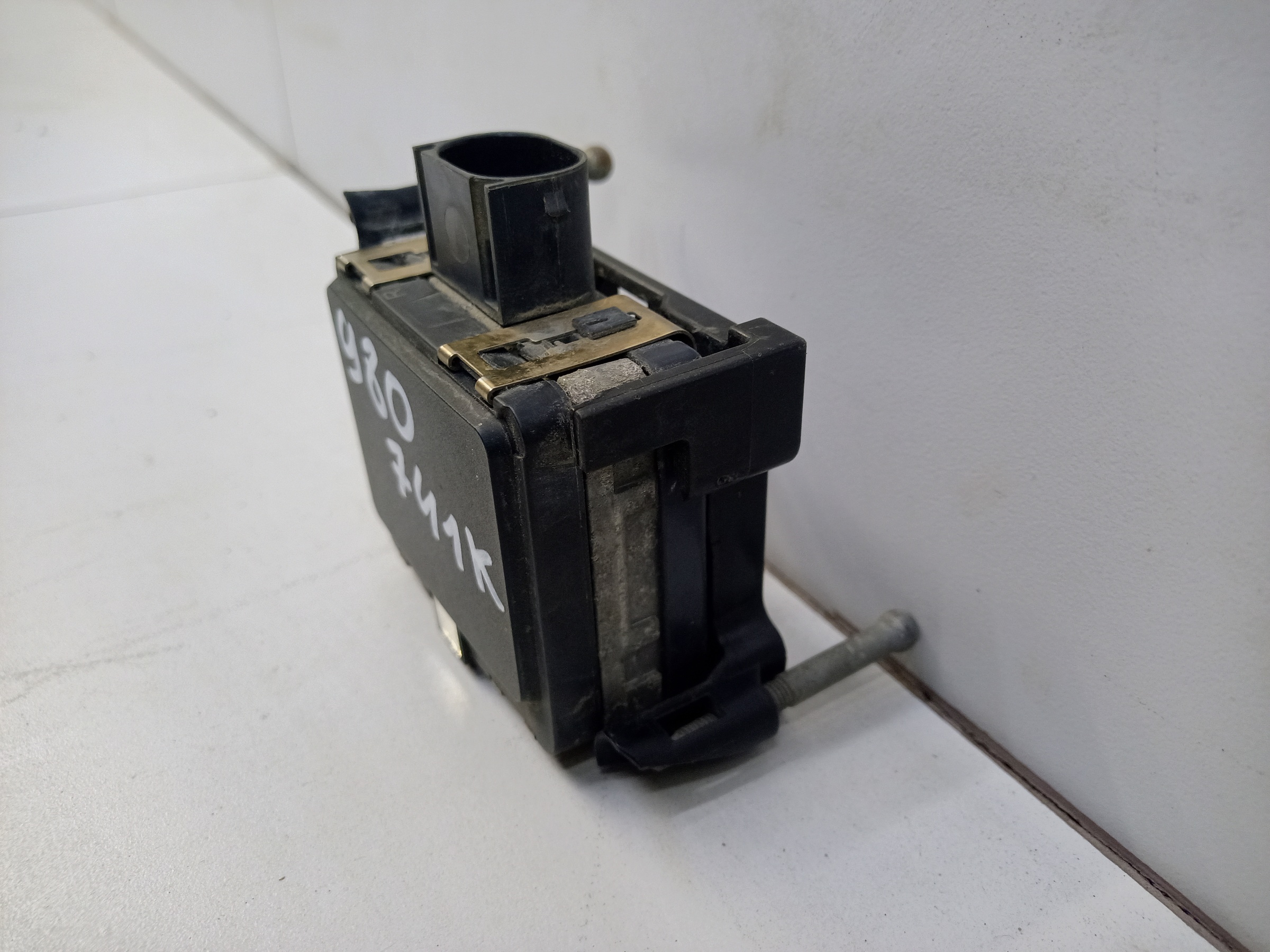 Радар круиз контроля Chery Tiggo 8 Pro