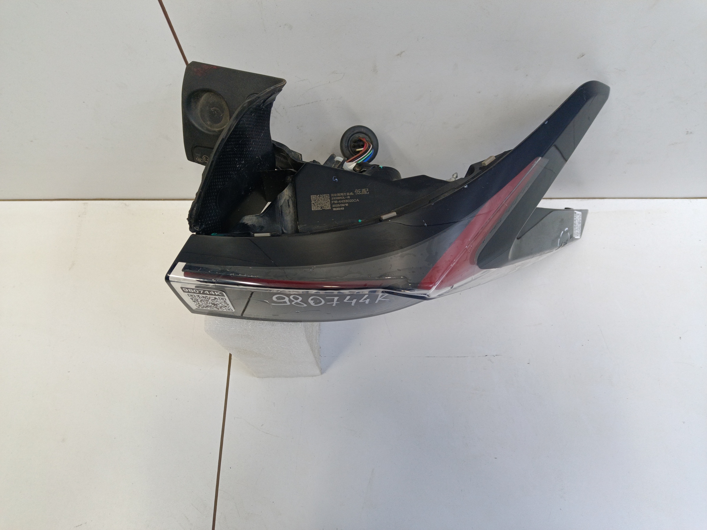 Фонарь задний правый наружный Jetour Dashing