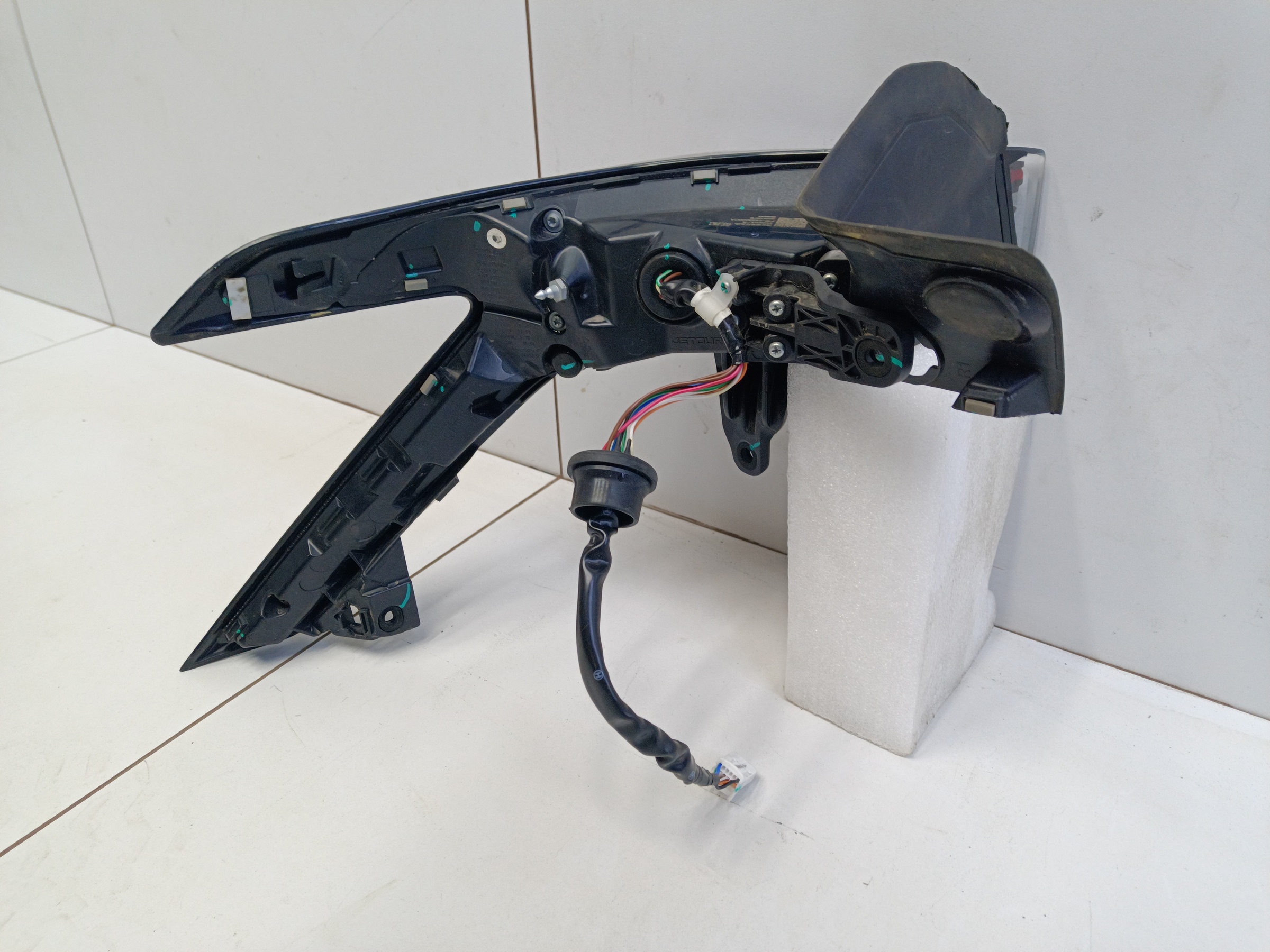 Фонарь задний правый наружный Jetour Dashing