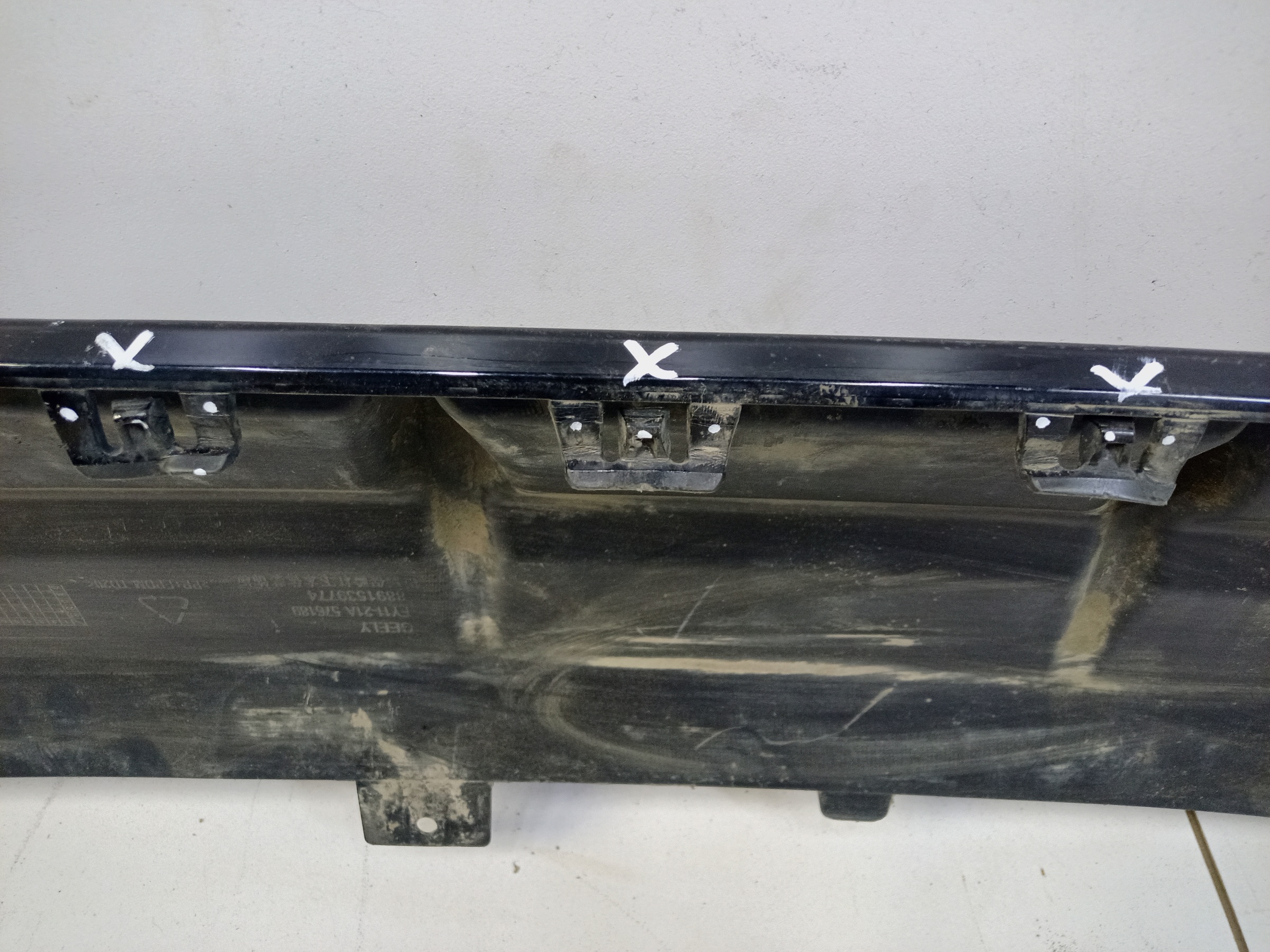 Юбка заднего бампера Geely Tugella Restail