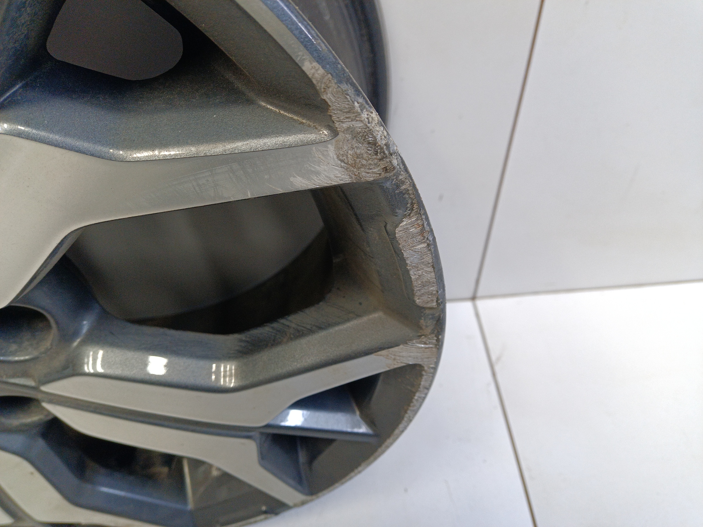 Диск колеса литой Kia Seltos R17