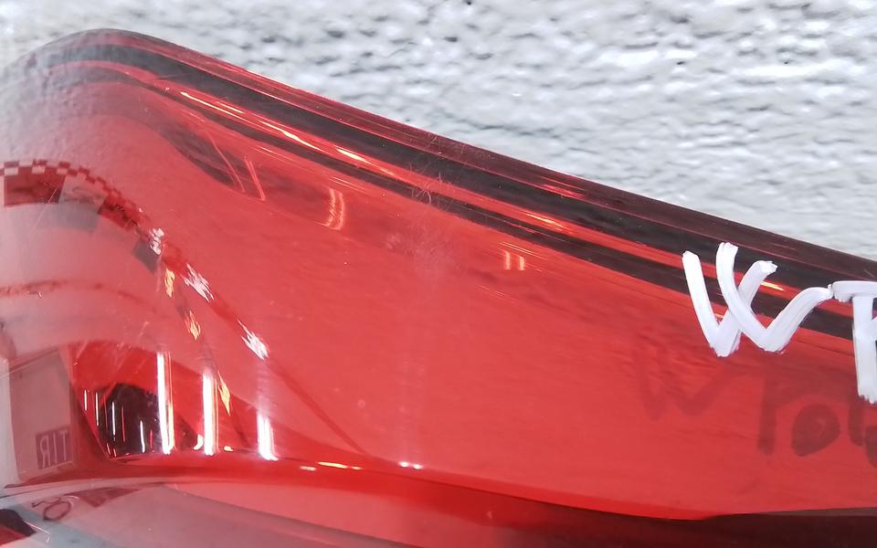 Фонарь задний левый наружный Volkswagen Polo 6 Liftback LED