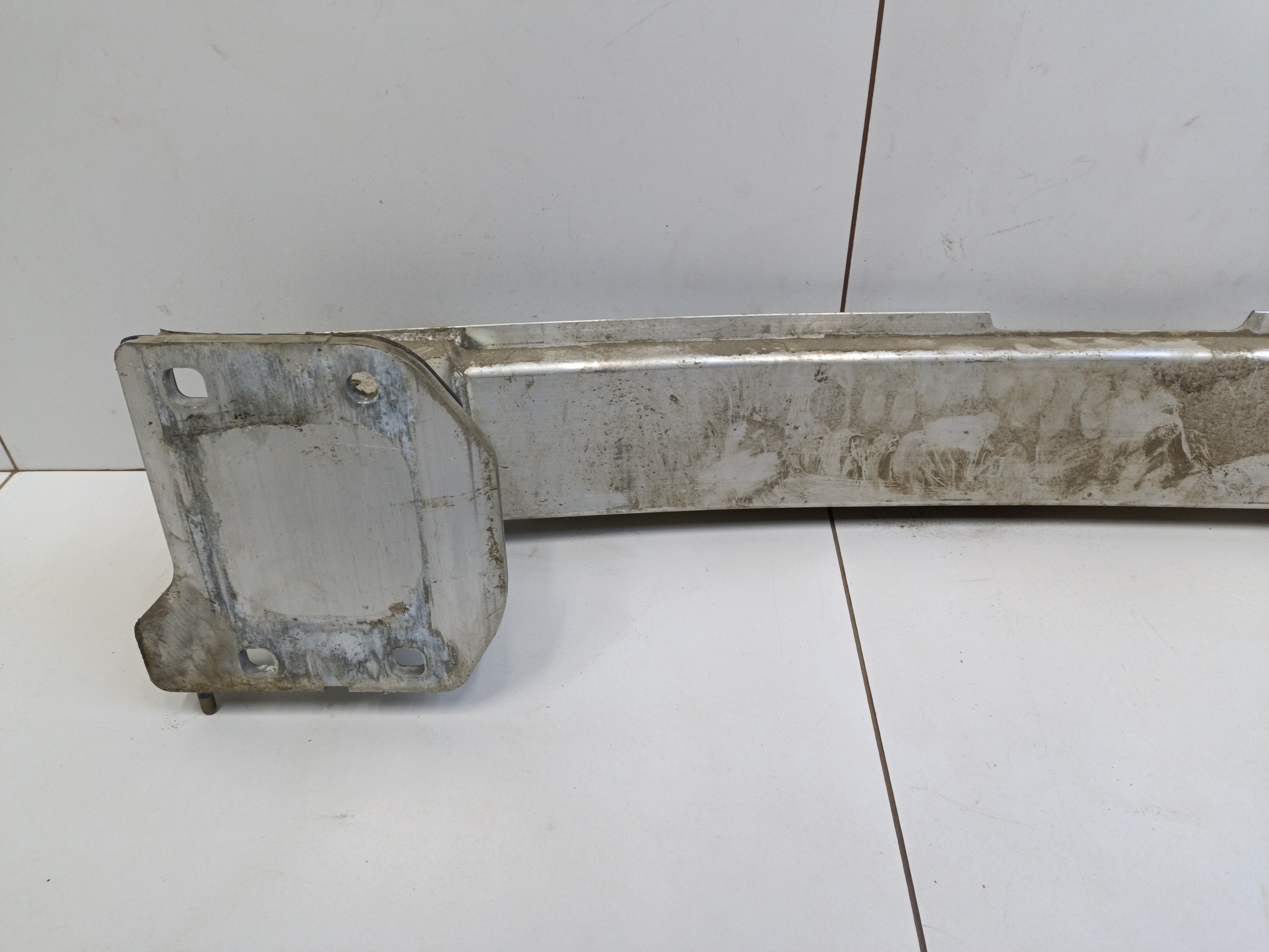 Усилитель заднего бампера BMW X7 G07