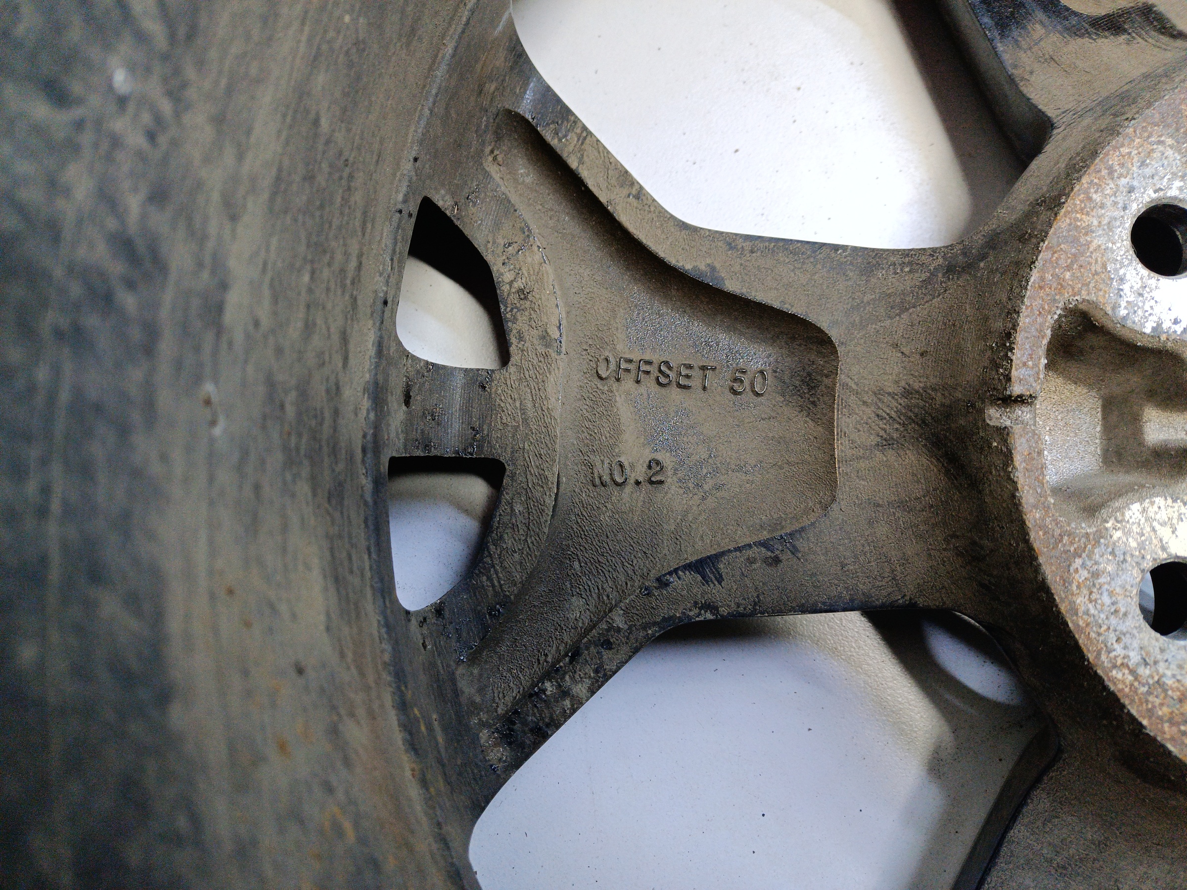 Диск колеса литой Kia Seltos R17