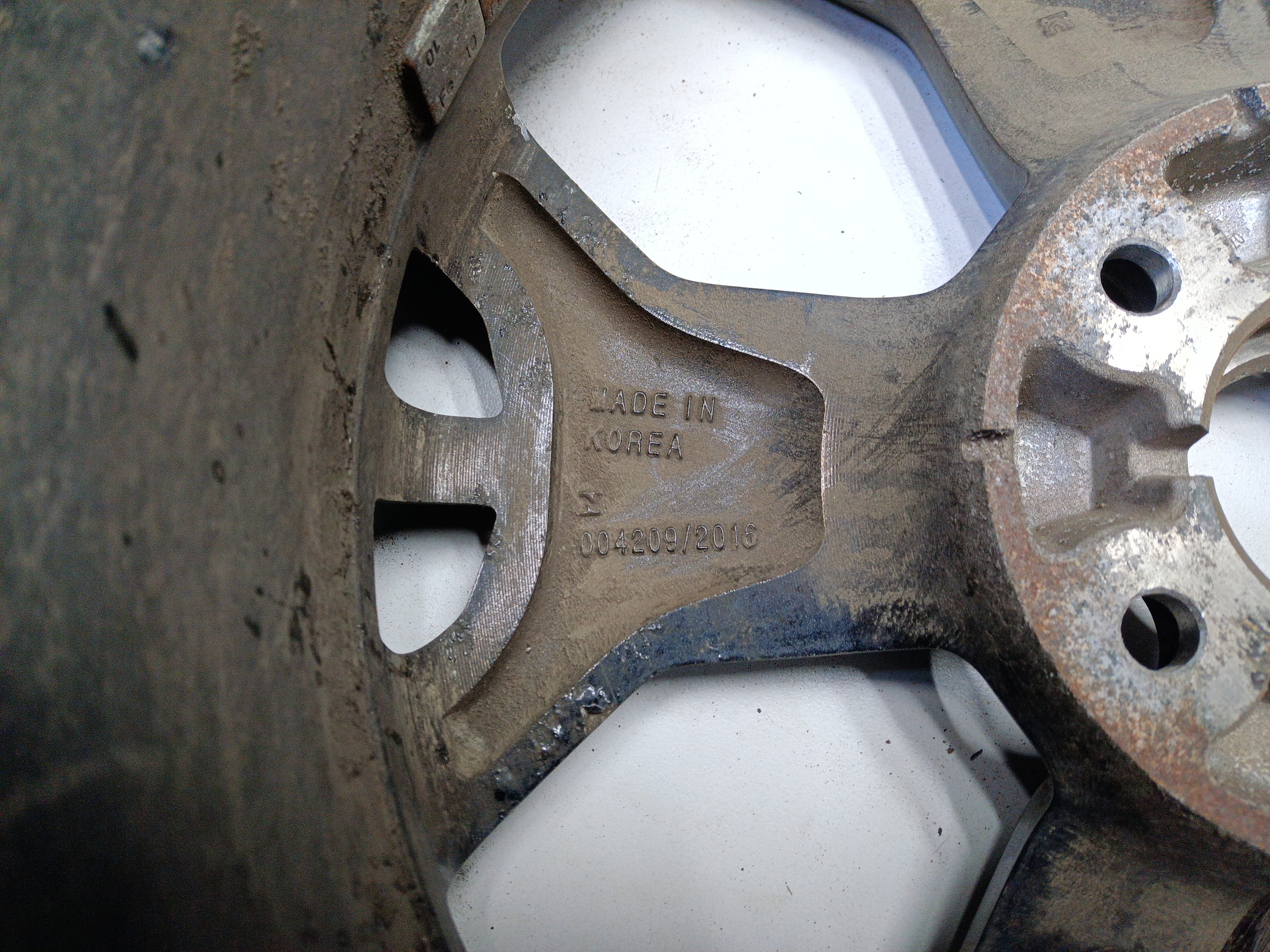 Диск колеса литой Kia Seltos R17