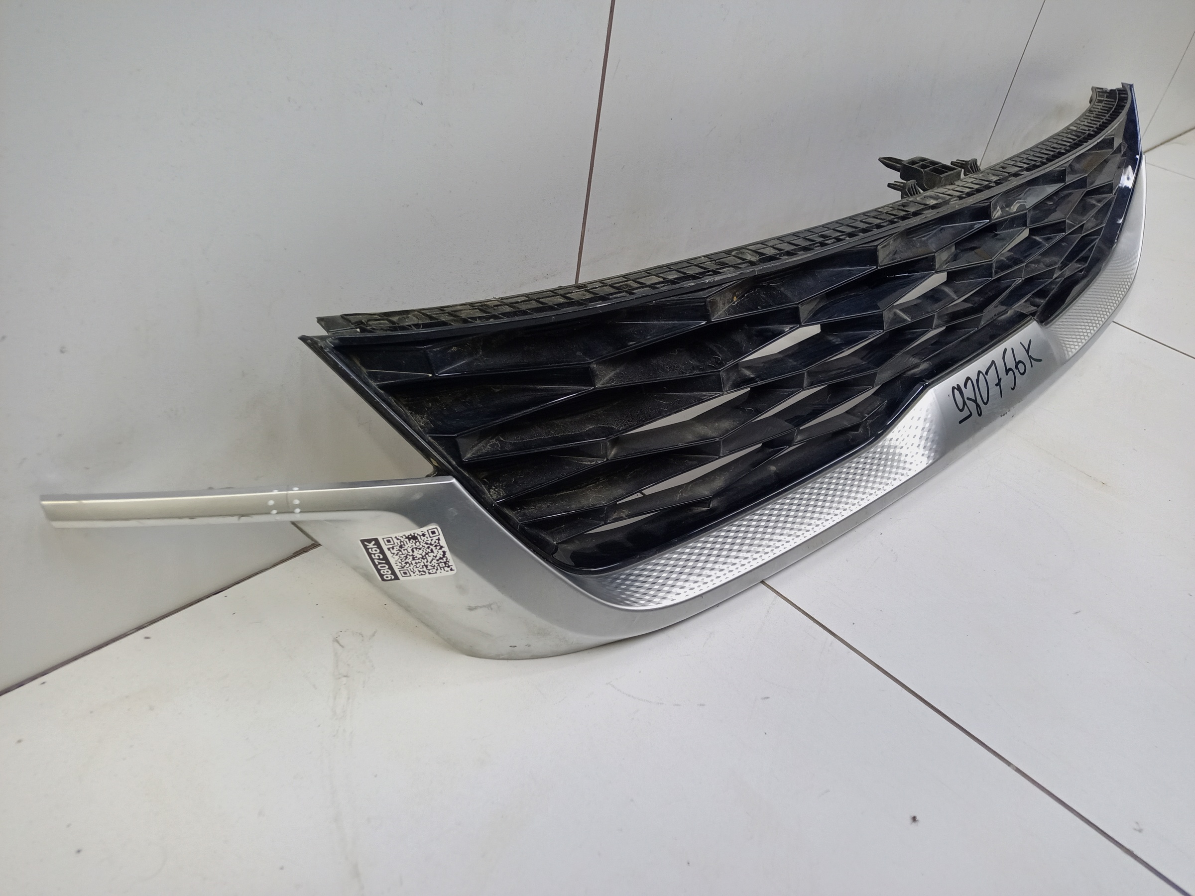 Решетка радиатора Kia Seltos