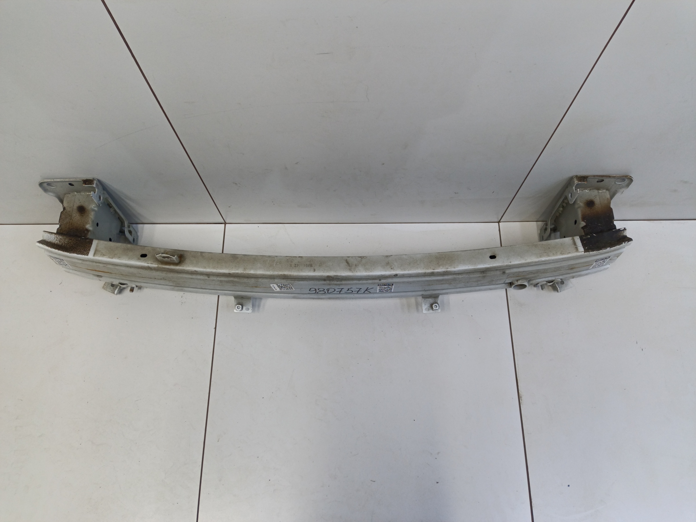 Усилитель переднего бампера Geely Coolray