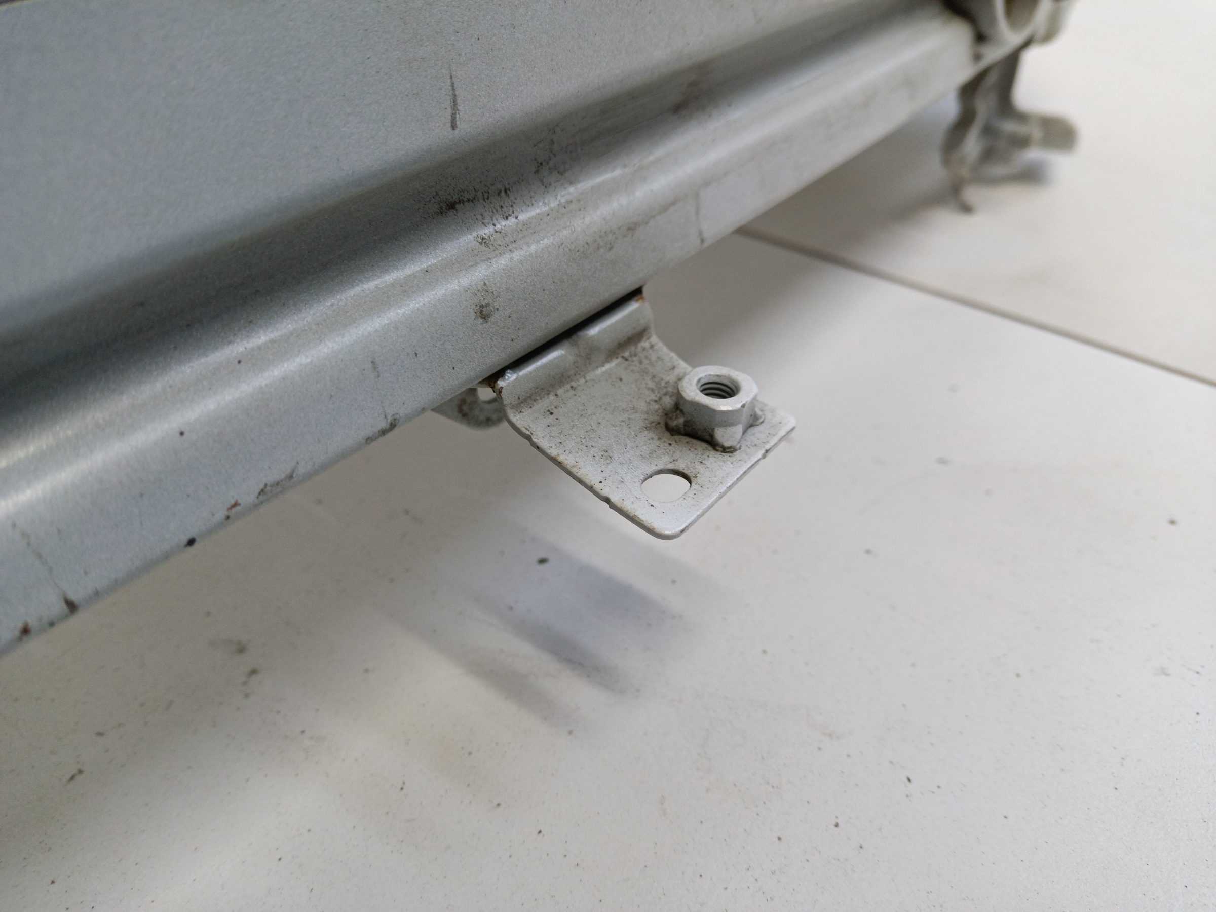 Усилитель переднего бампера Geely Coolray