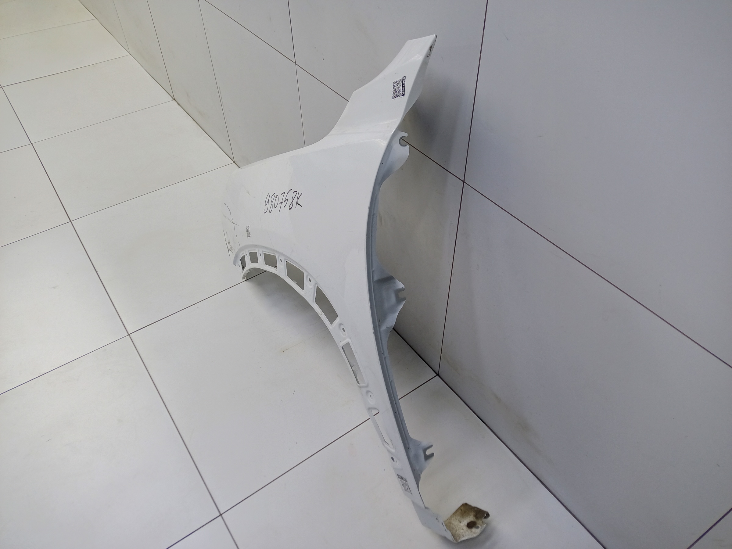 Крыло переднее левое Exeed LX