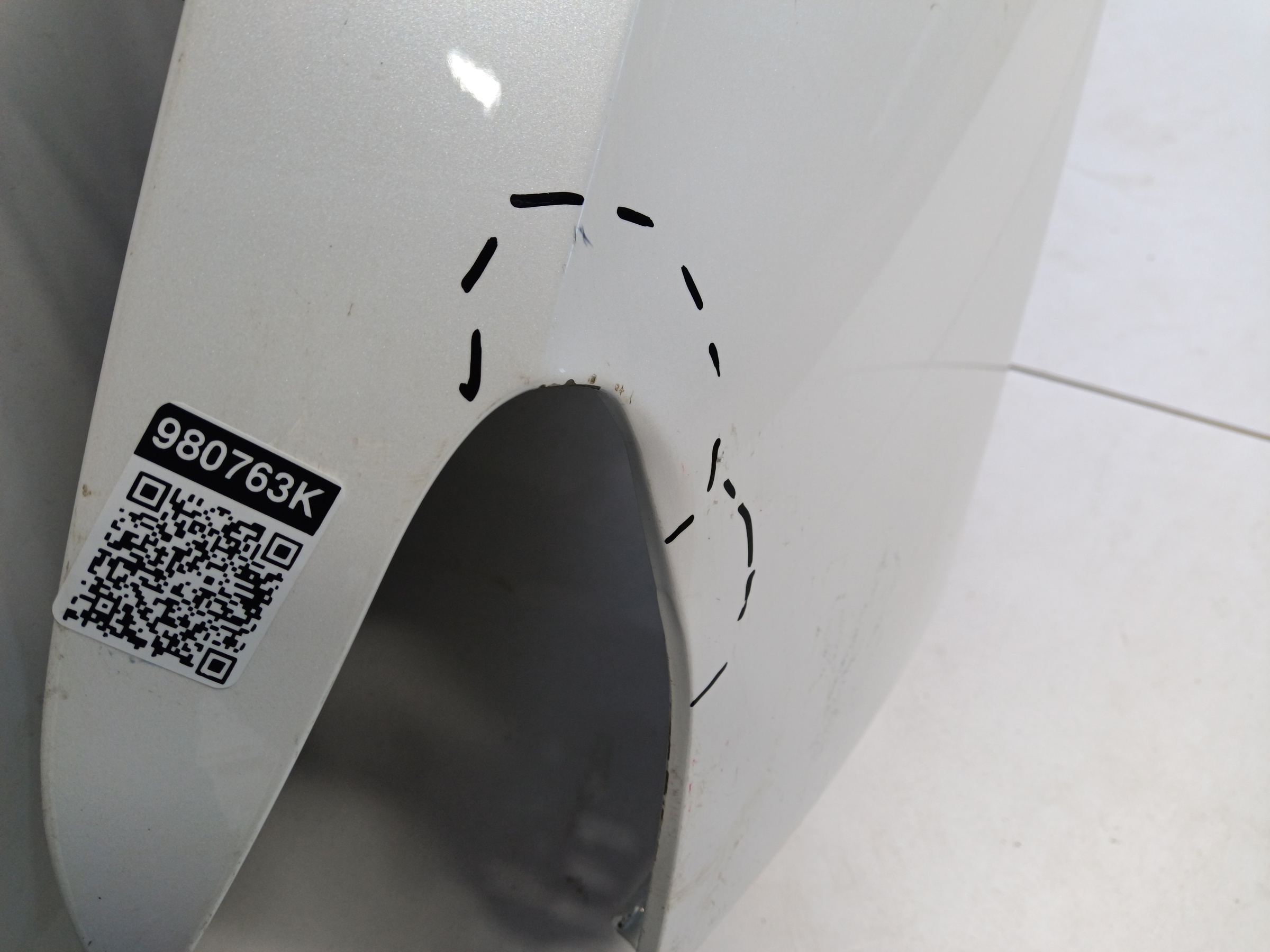 Крыло переднее левое Haval Jolion Restail