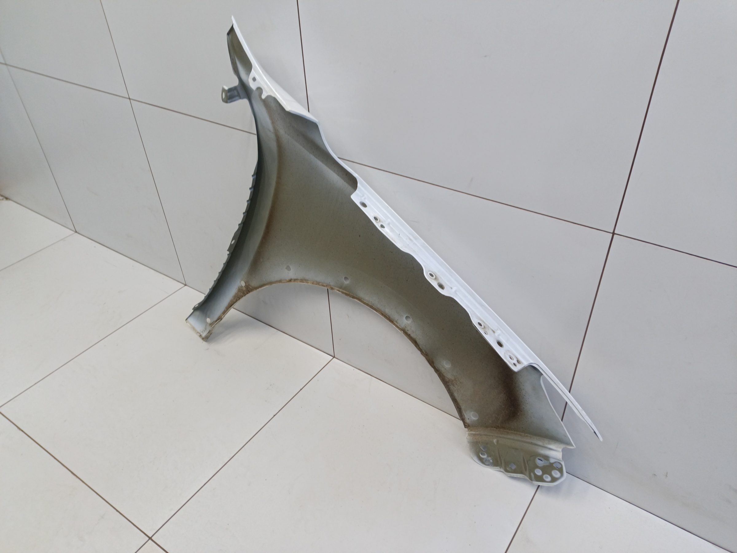 Крыло переднее левое Haval Jolion Restail