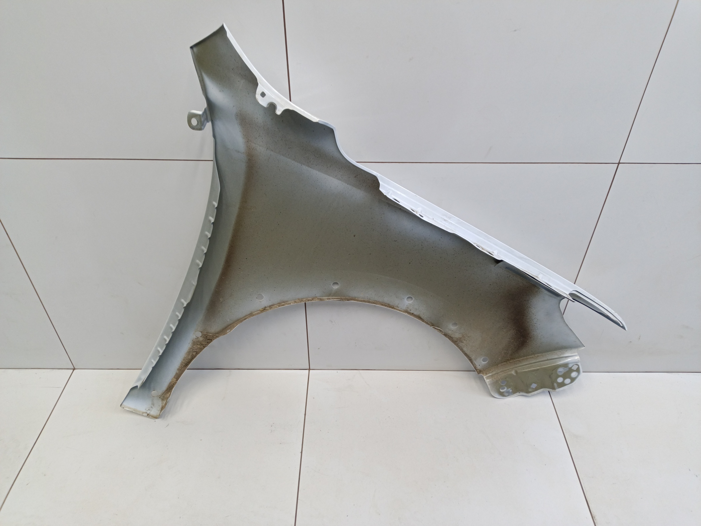 Крыло переднее левое Haval Jolion Restail