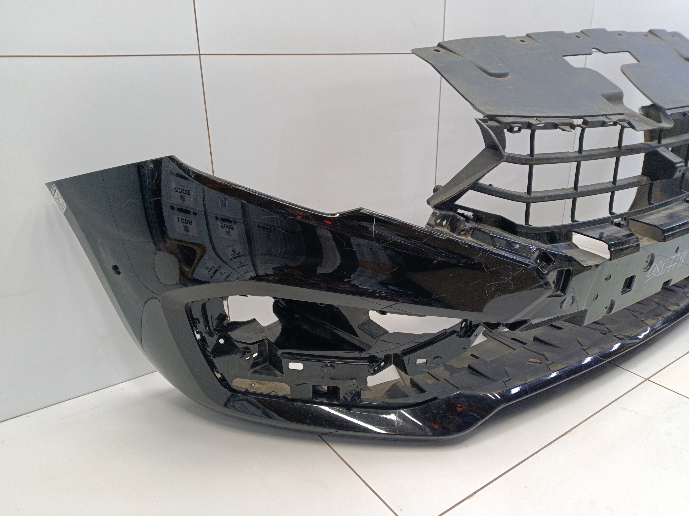 Бампер передний Lada Vesta 1 Restail