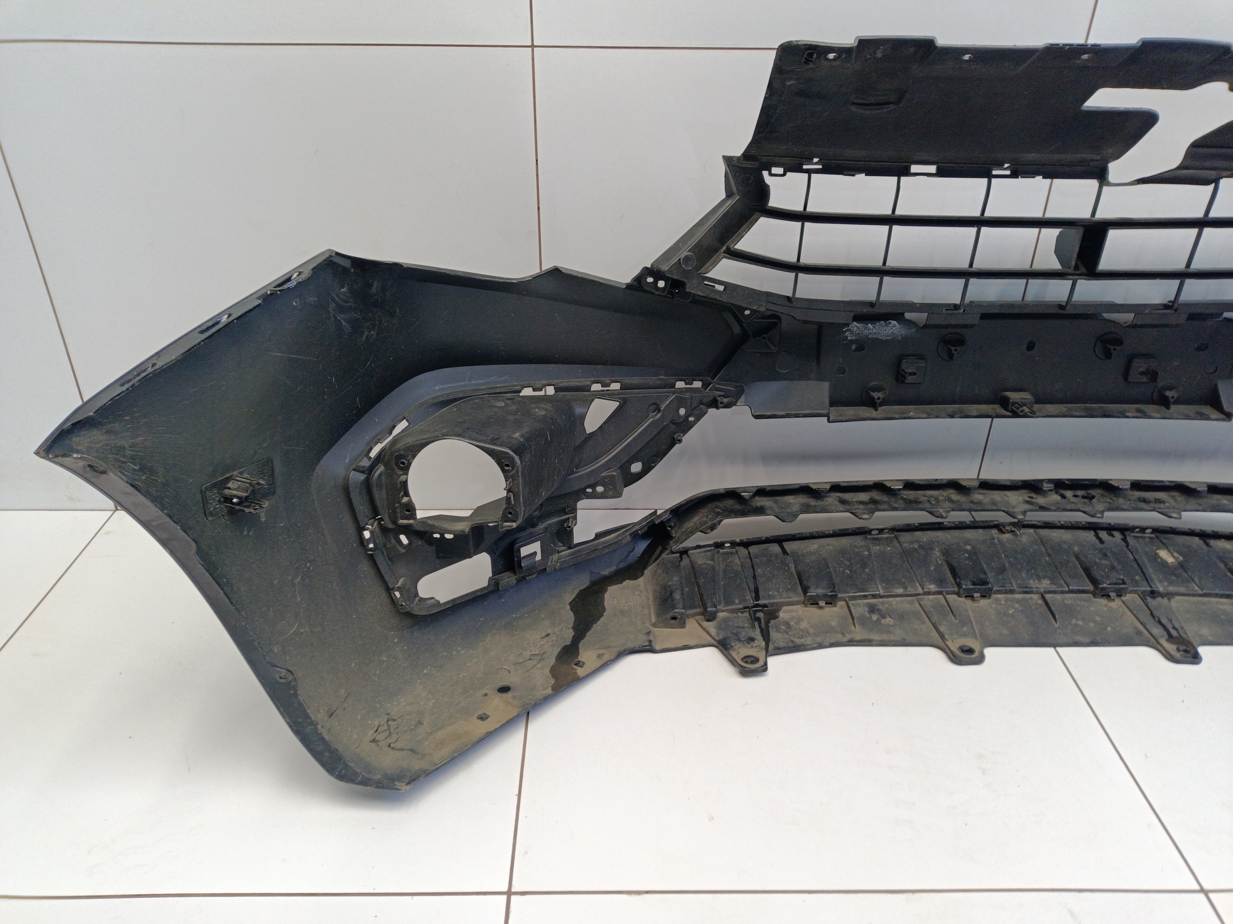 Бампер передний Lada Vesta 1 Restail