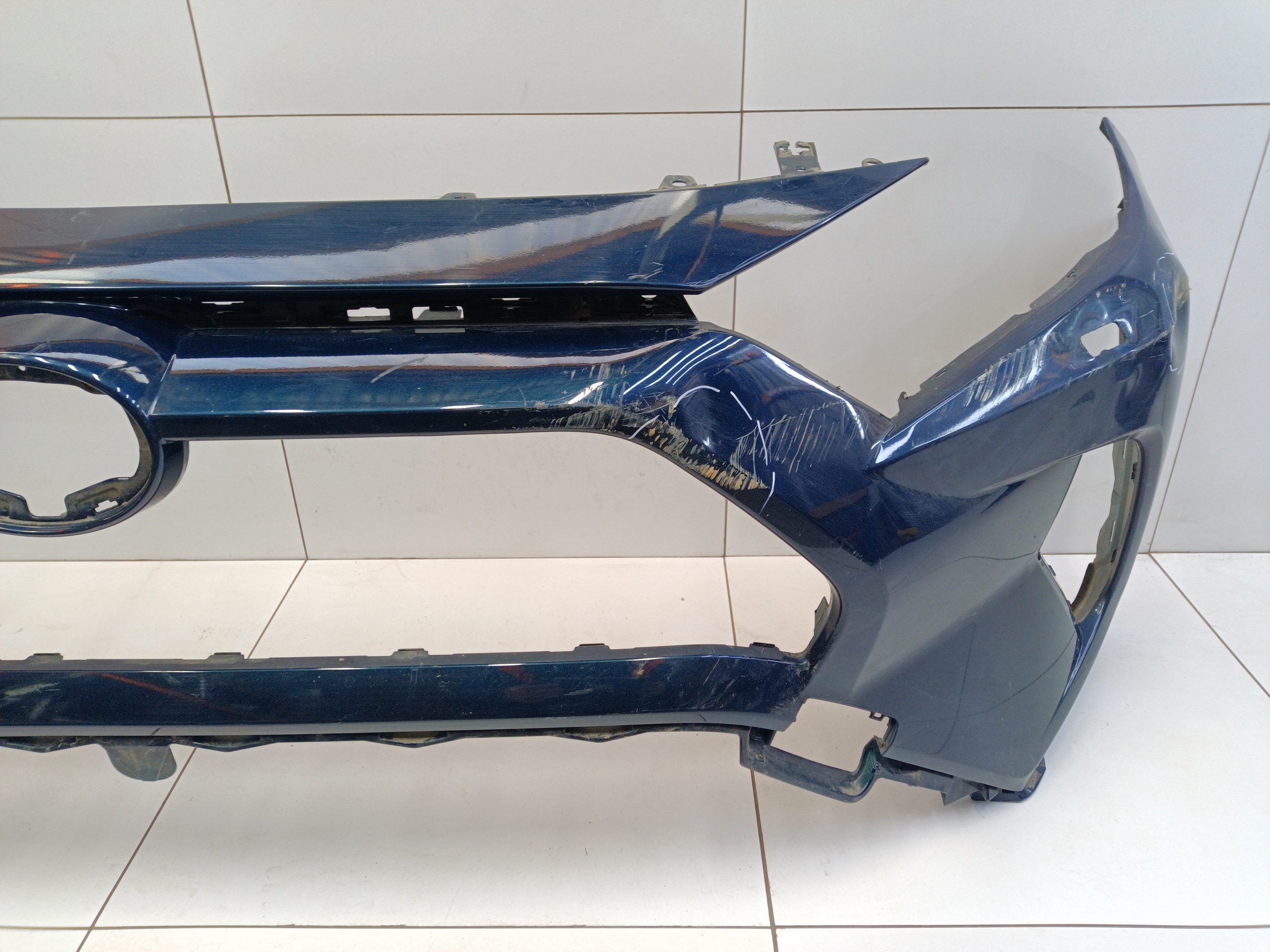 Бампер передний Toyota RAV4 XA50