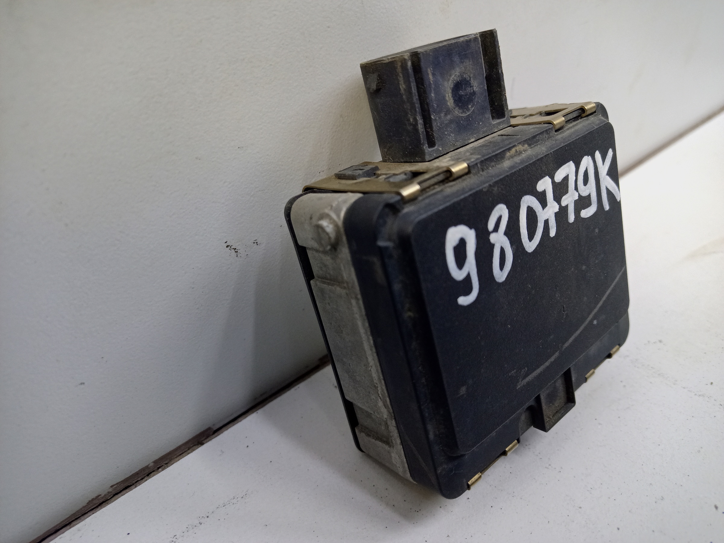 Датчик дистанции " дистроник " Geely Tugella