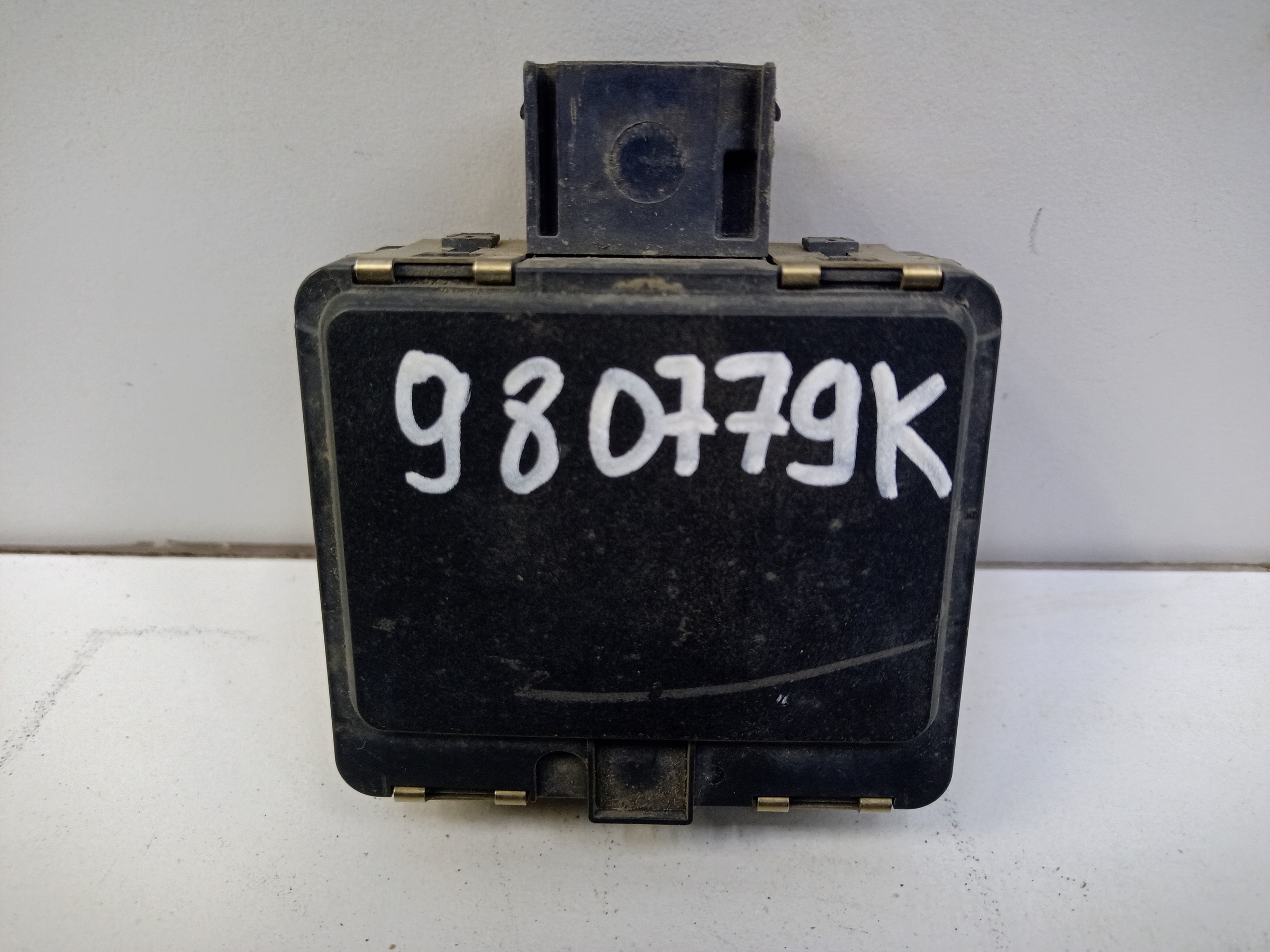 Датчик дистанции " дистроник " Geely Tugella