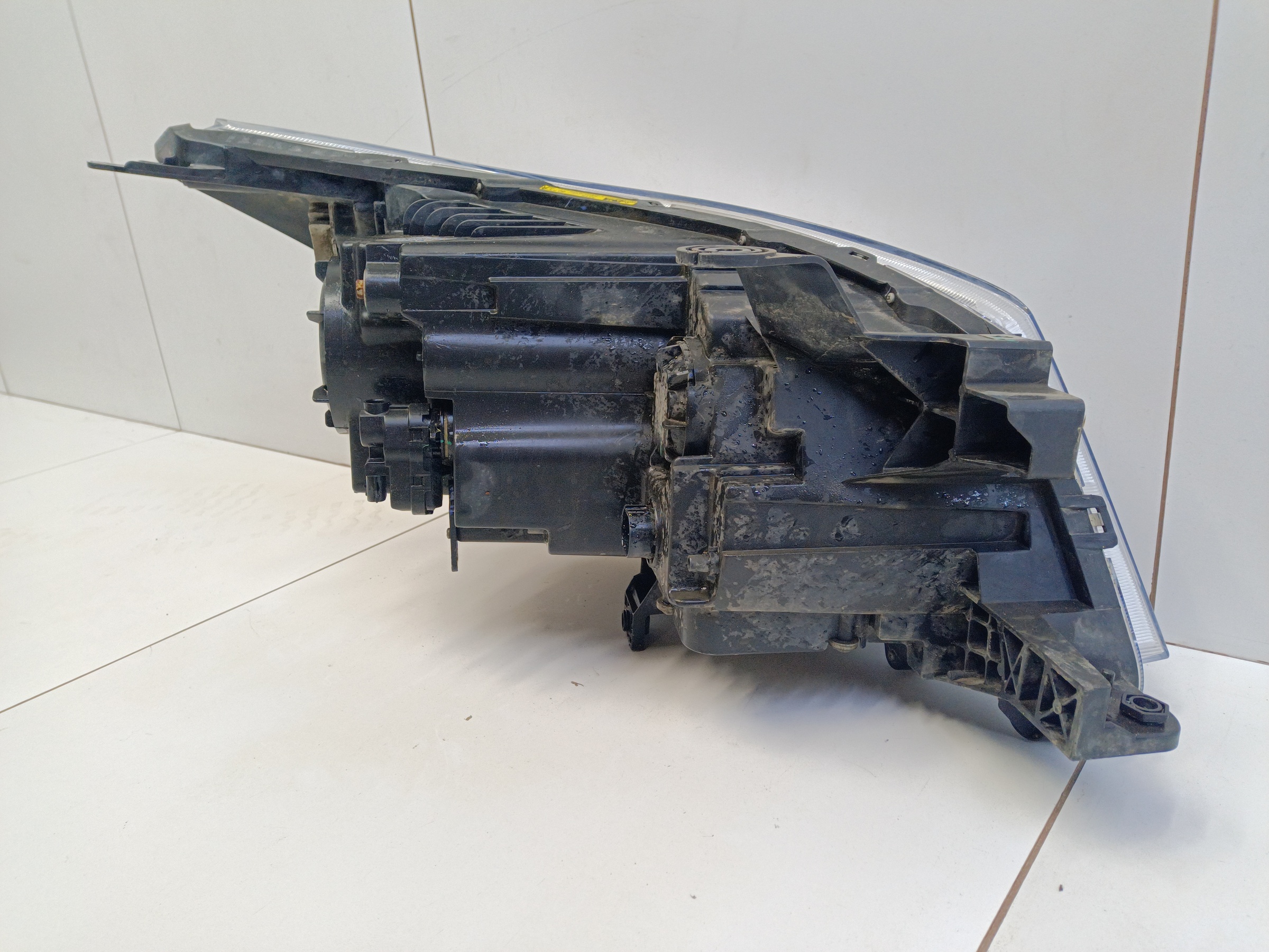 Фара передняя левая Haval H9 1 Restail ксенон