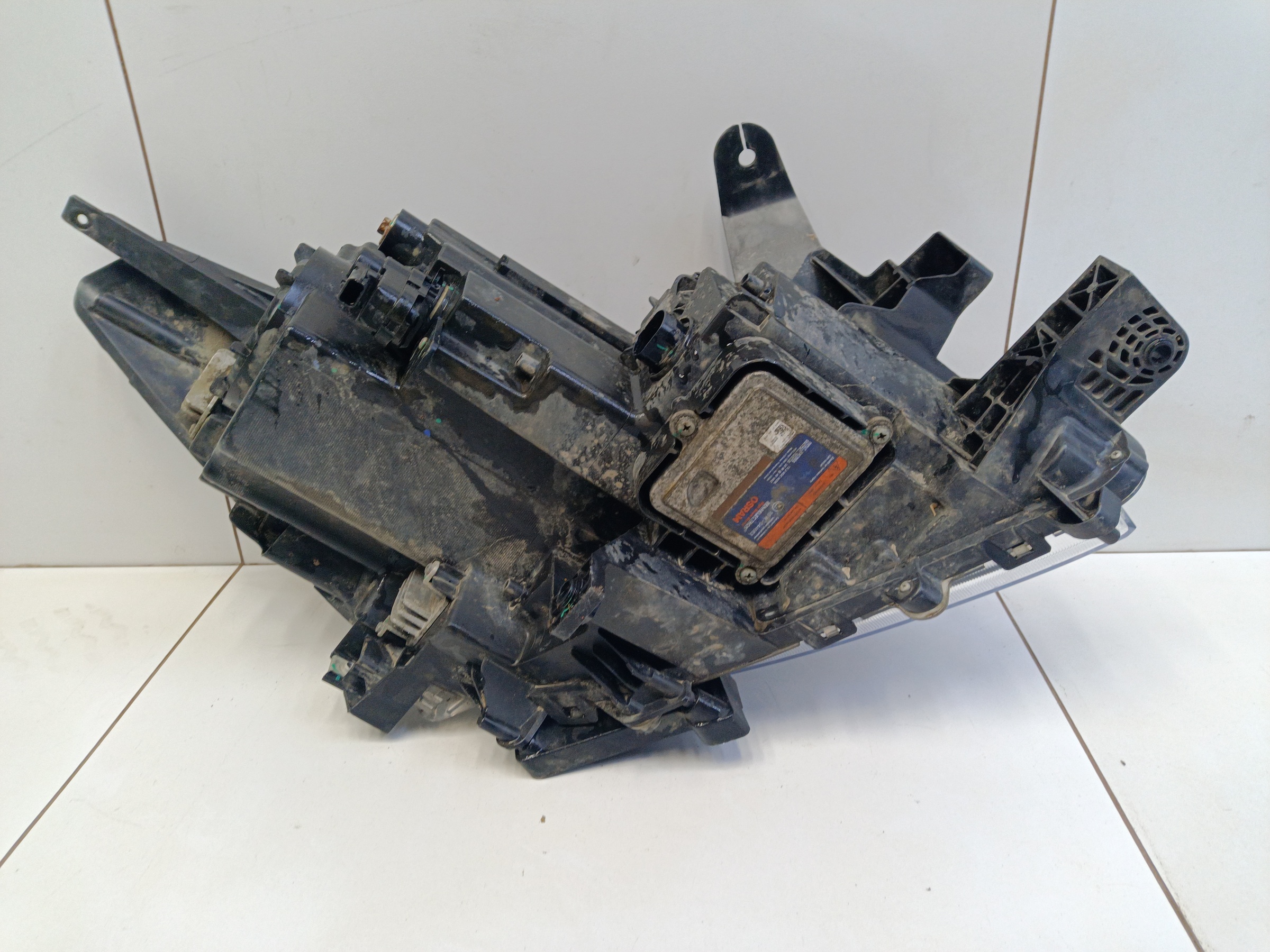 Фара передняя левая Haval H9 1 Restail ксенон