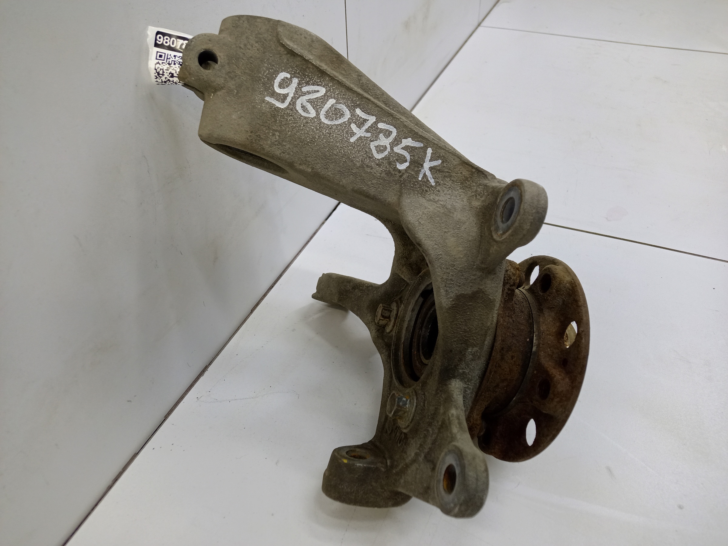 Кулак поворотный передний левый Haval Dargo