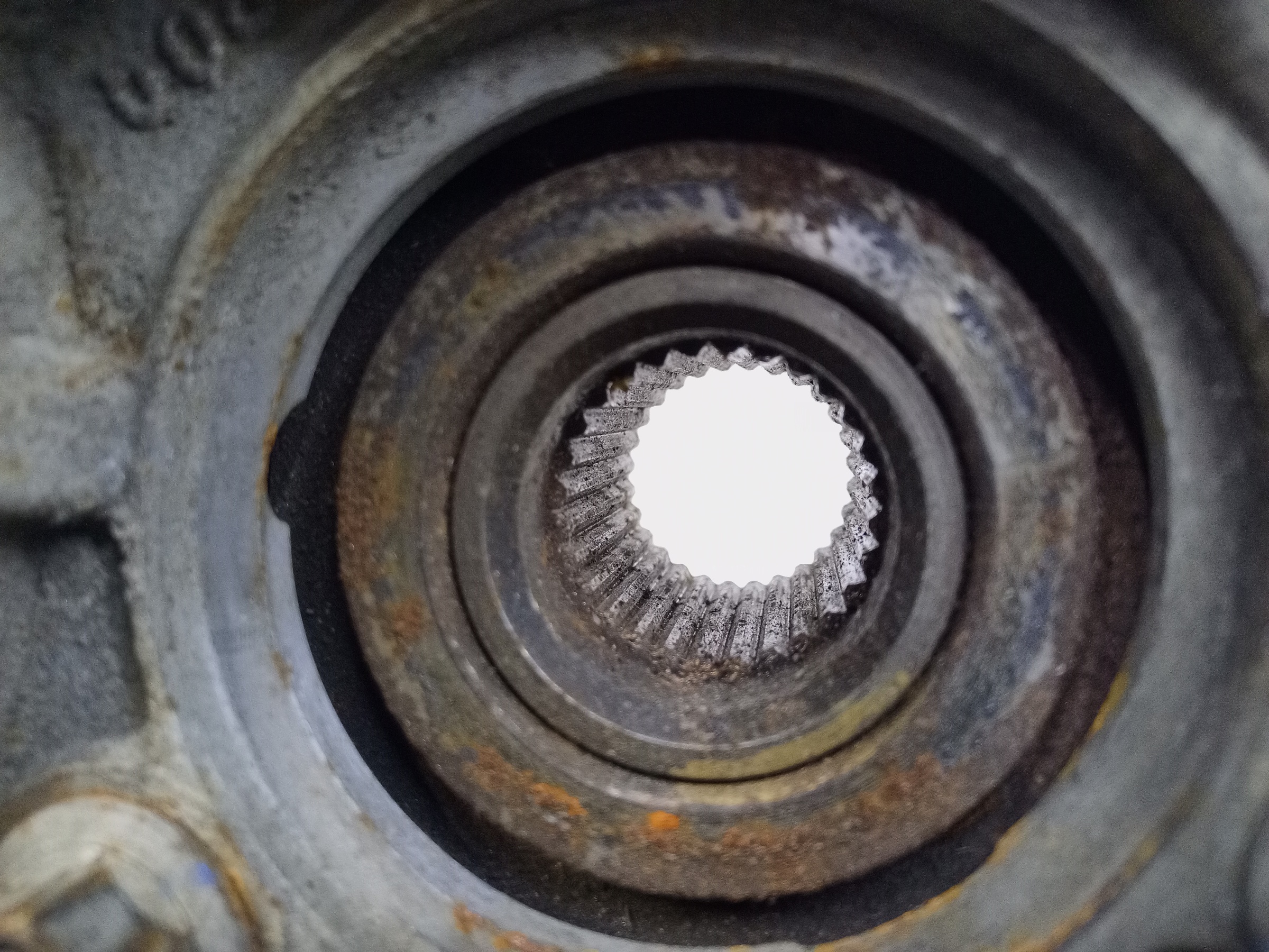 Кулак поворотный передний левый Haval Dargo