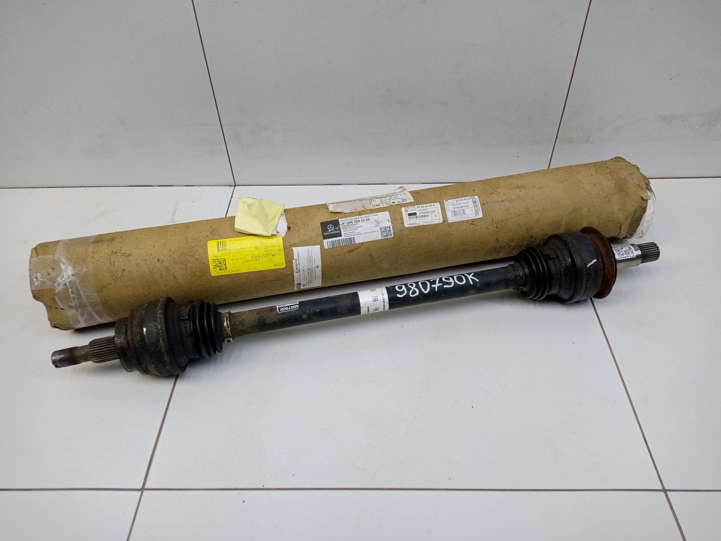 Вал приводной задний левый Mercedes Benz GL-Klasse X166