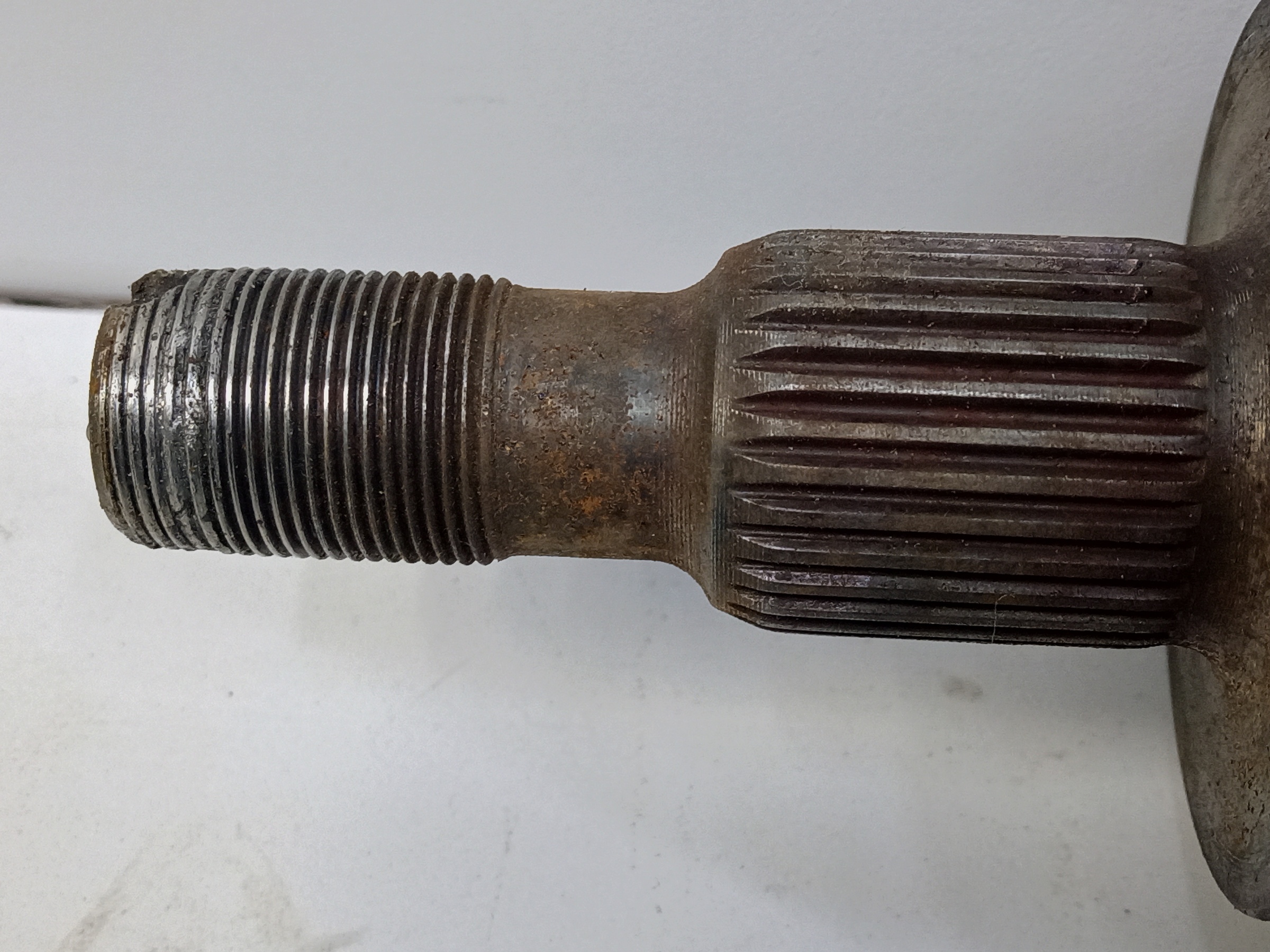 Вал приводной задний левый Mercedes Benz GL-Klasse X166