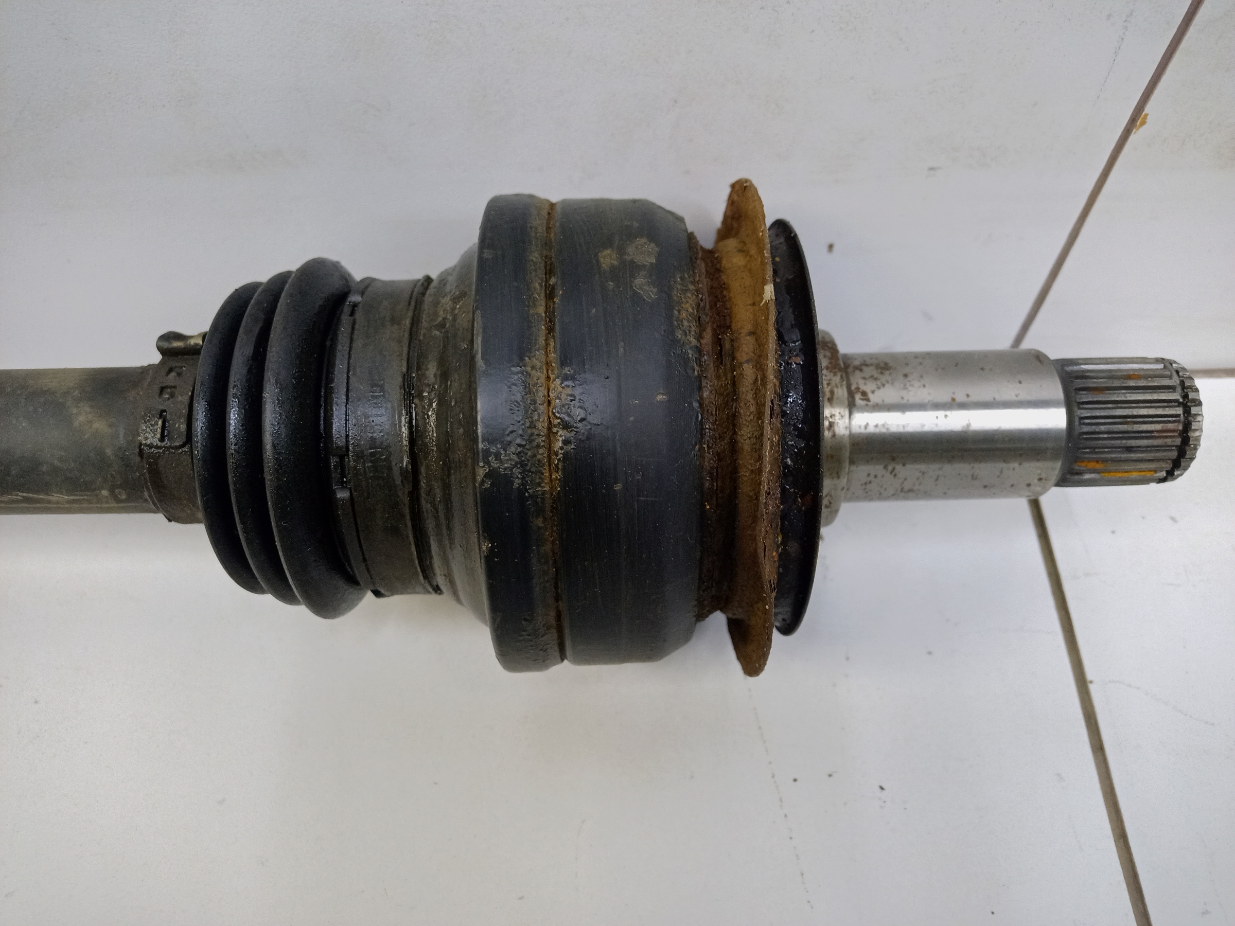 Вал приводной задний левый Mercedes Benz GL-Klasse X166