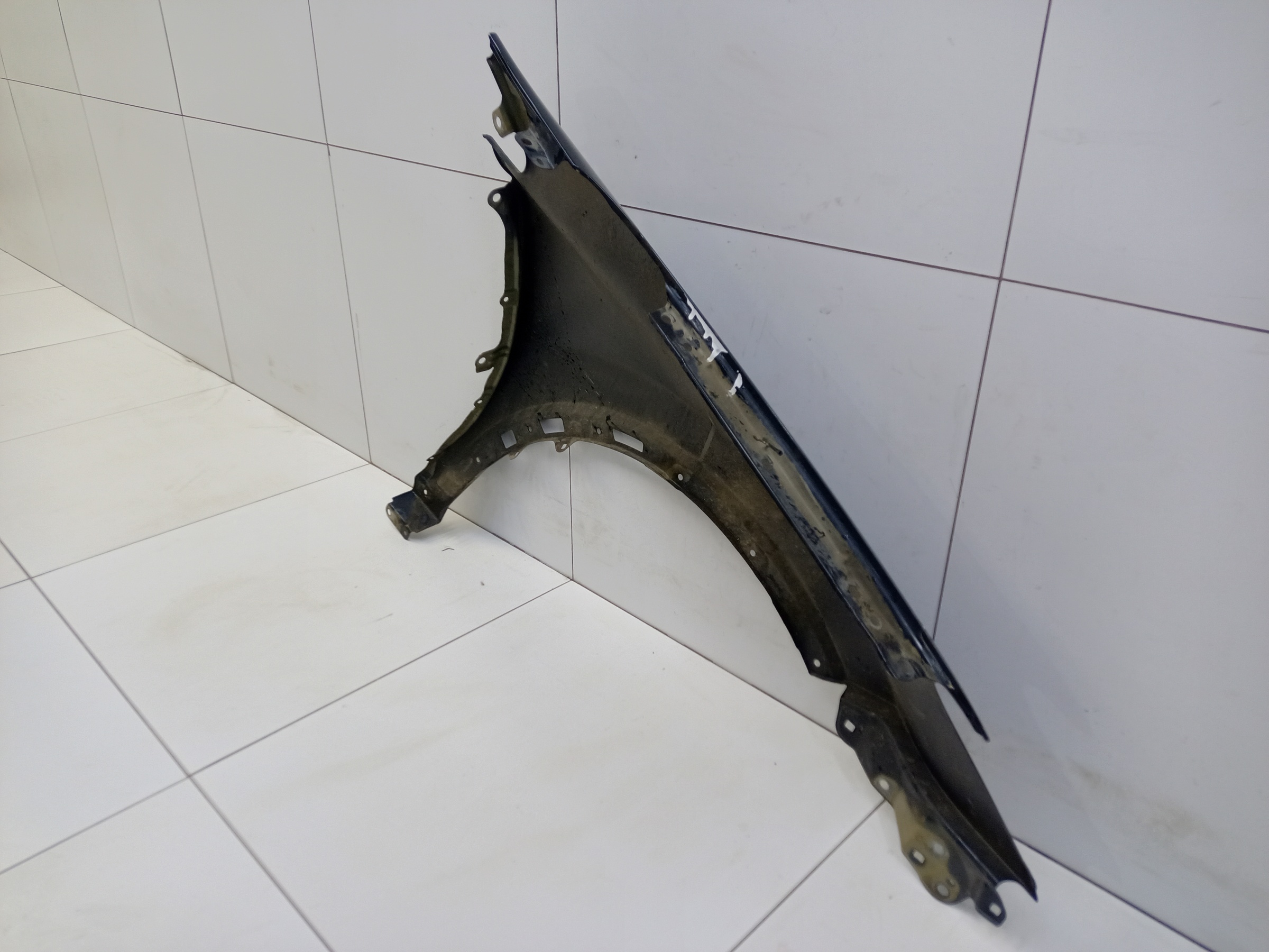 Крыло переднее левое Toyota RAV4 CA40