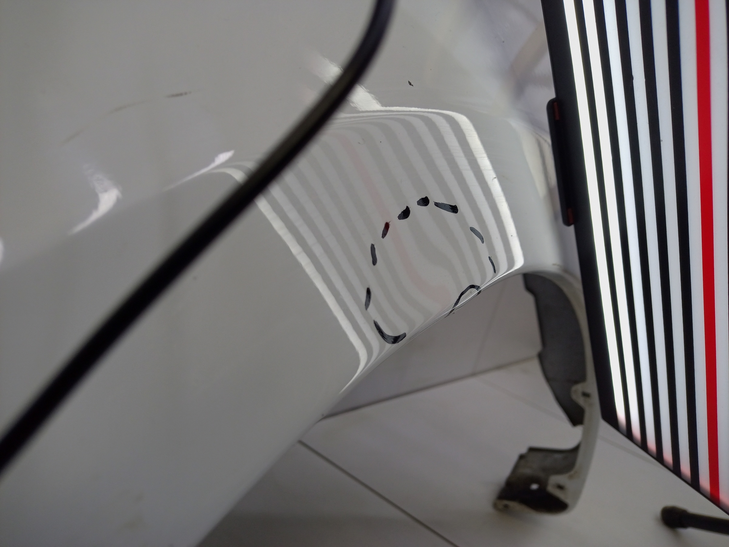 Крыло переднее левое Lada Granta 1 Restail без повторителя