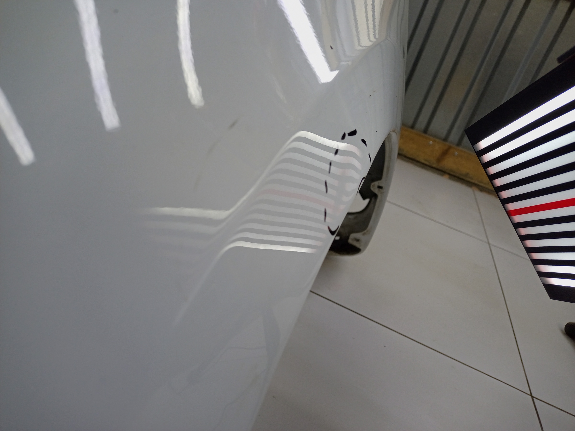 Крыло переднее левое Lada Granta 1 Restail без повторителя