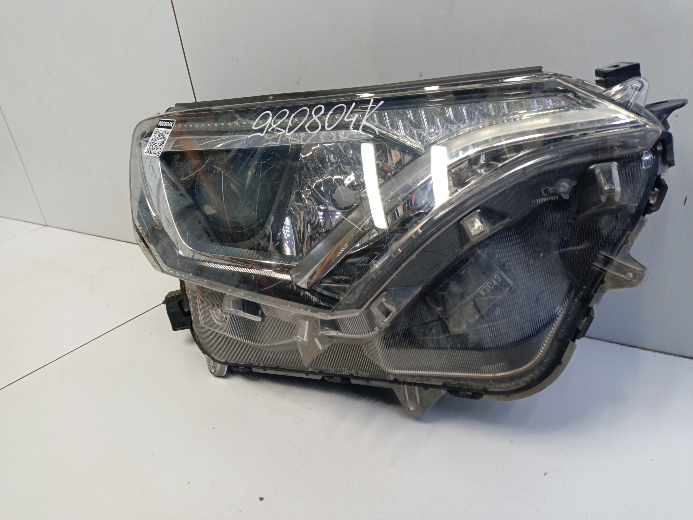 Фара передняя правая Toyota RAV4 CA40 Restail галоген линза ДХО