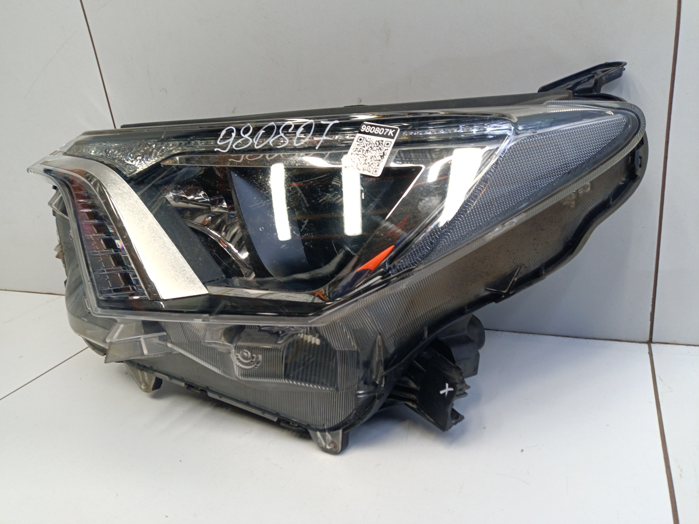 Фара передняя левая Toyota RAV4 CA40 Restail галоген линза ДХО