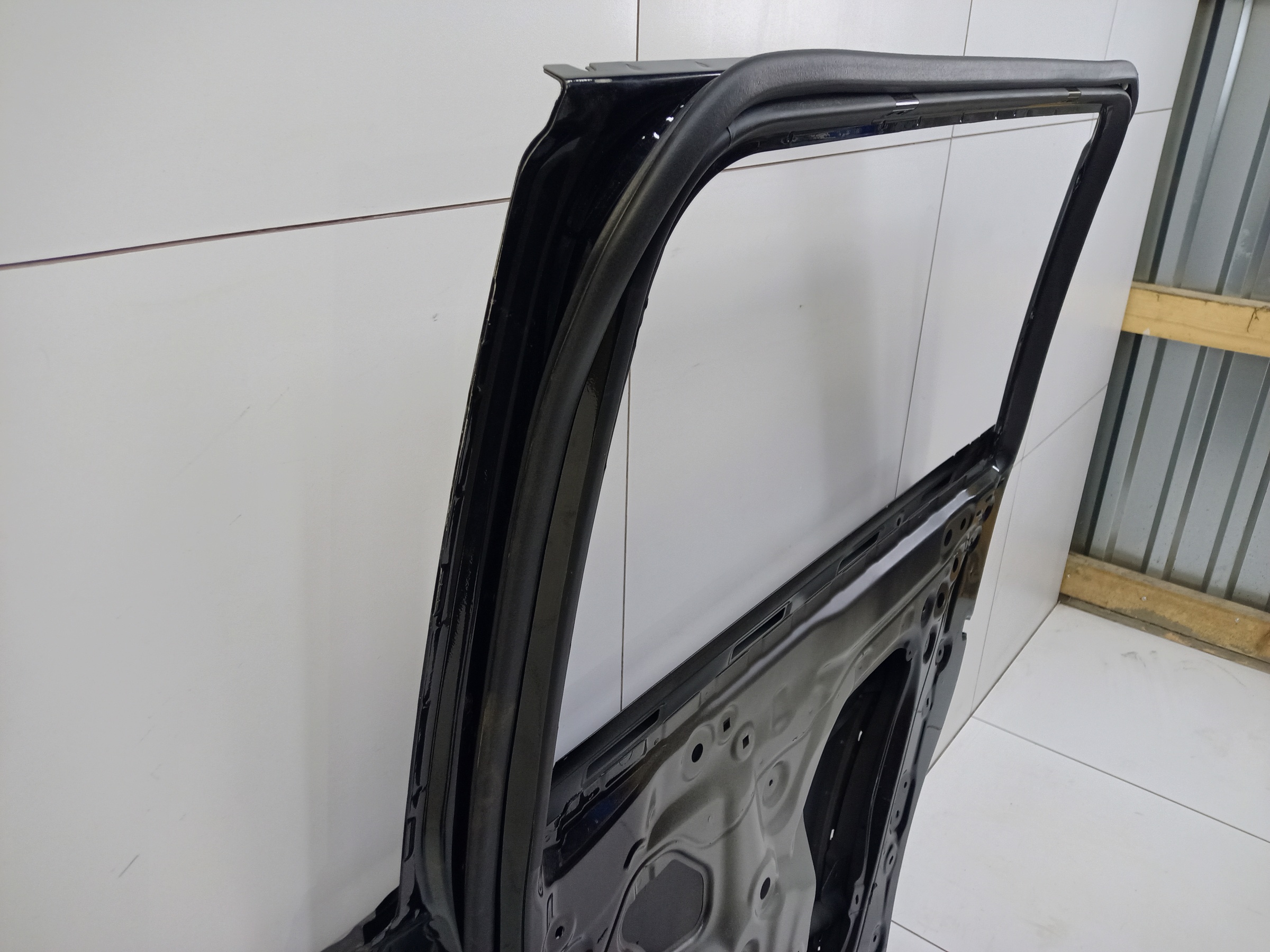 Дверь задняя правая Tank 500