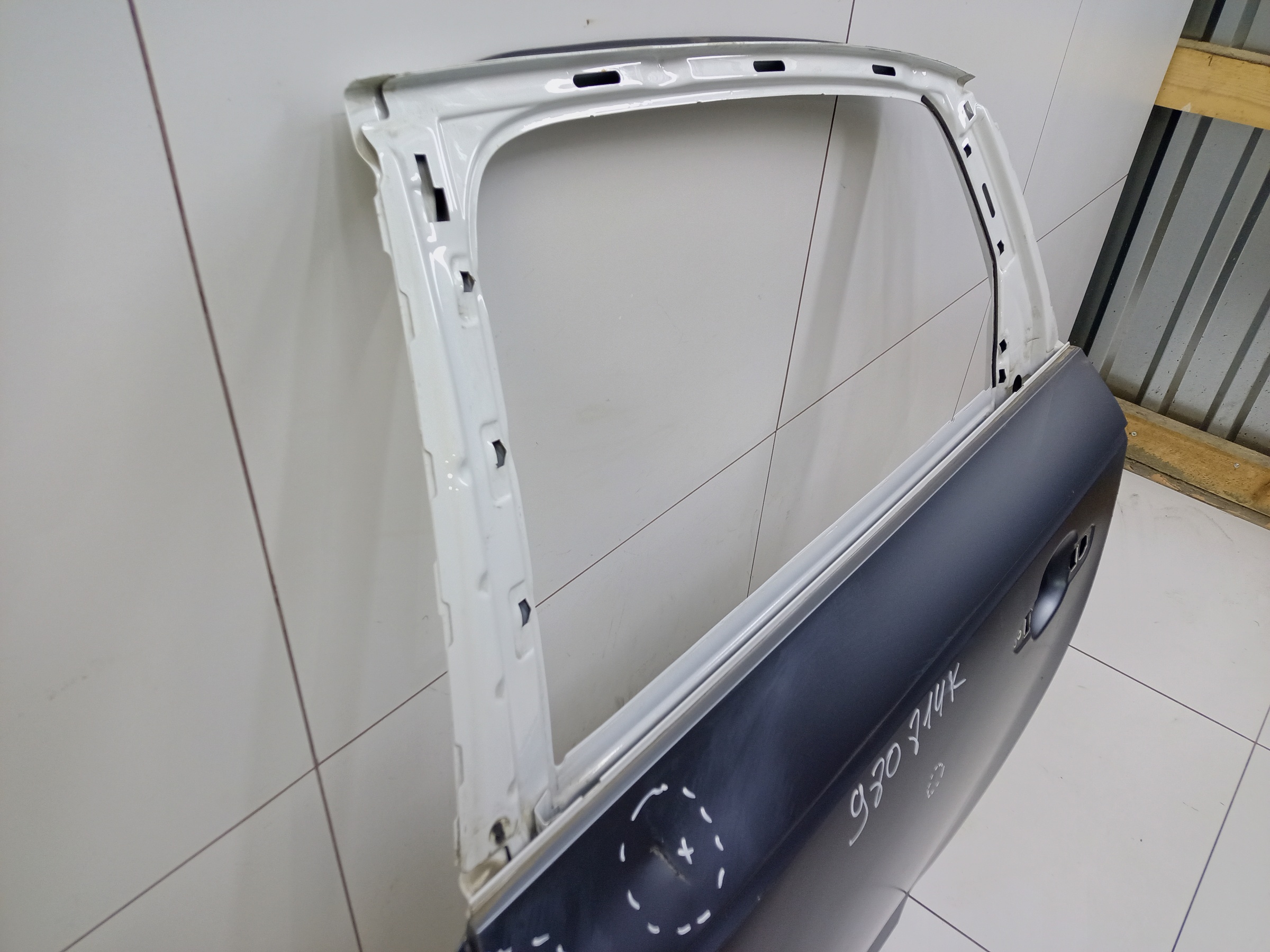 Дверь задняя левая Audi A4 B9 Sedan