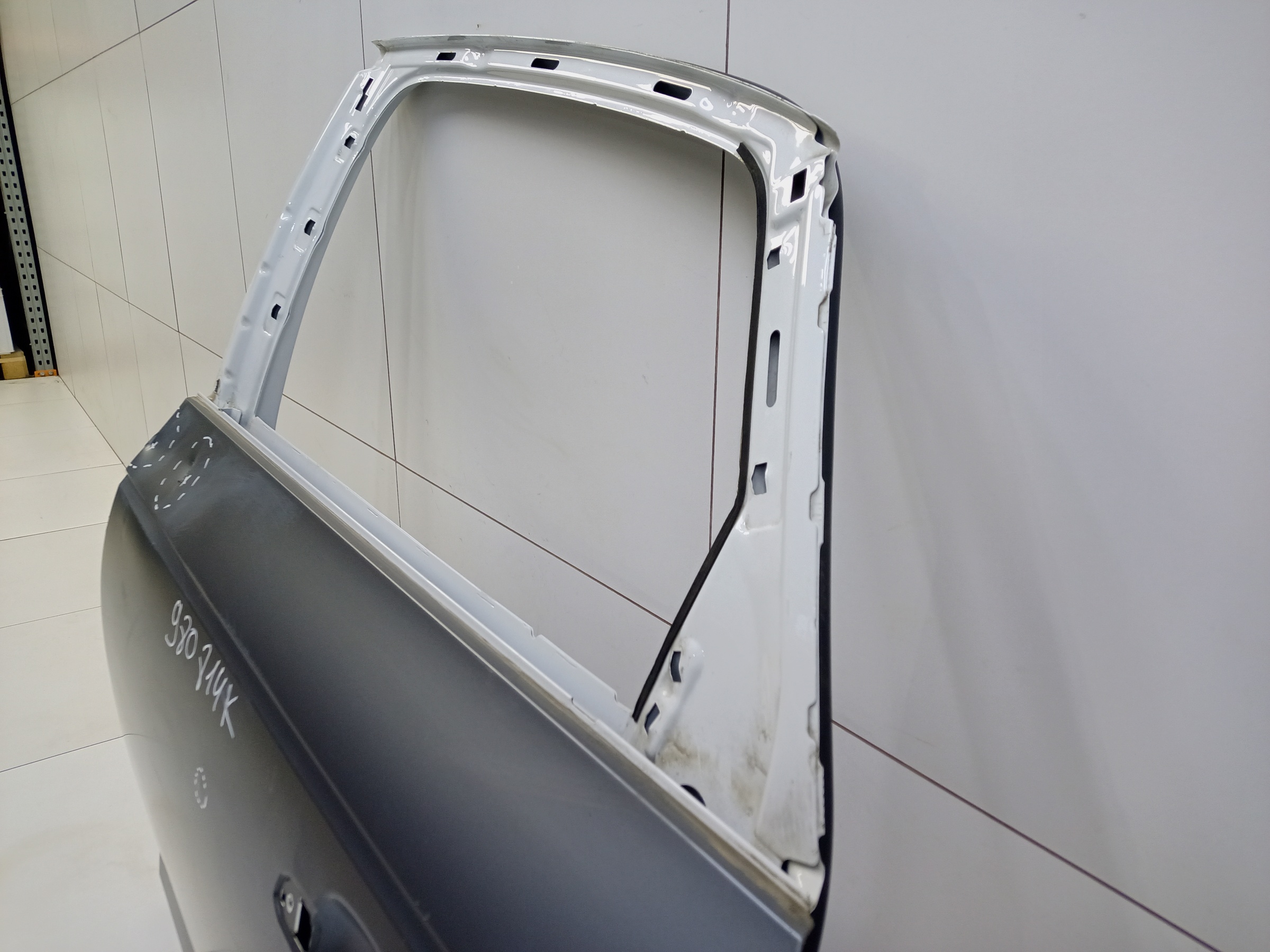 Дверь задняя левая Audi A4 B9 Sedan