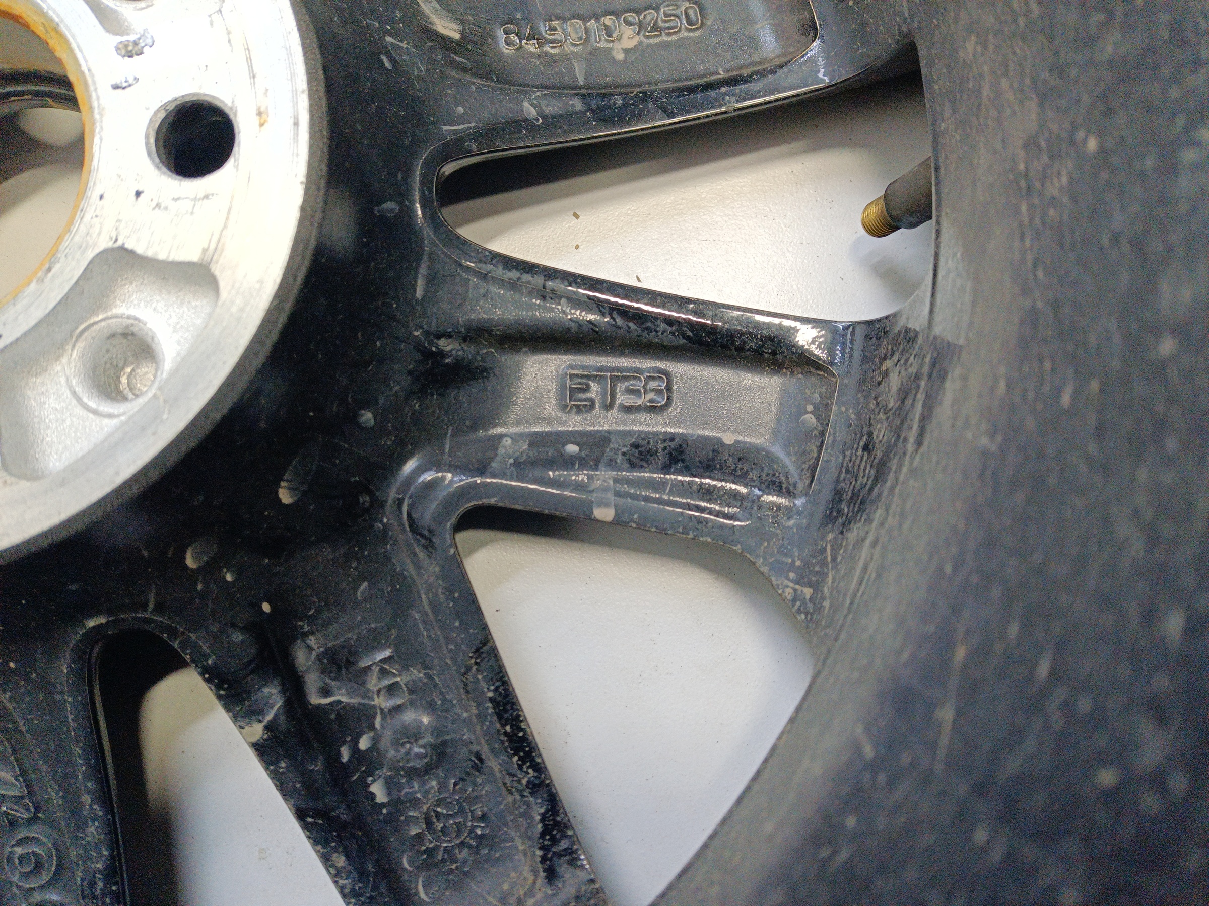 Диск колеса литой Lada Granta 1 Restail R15