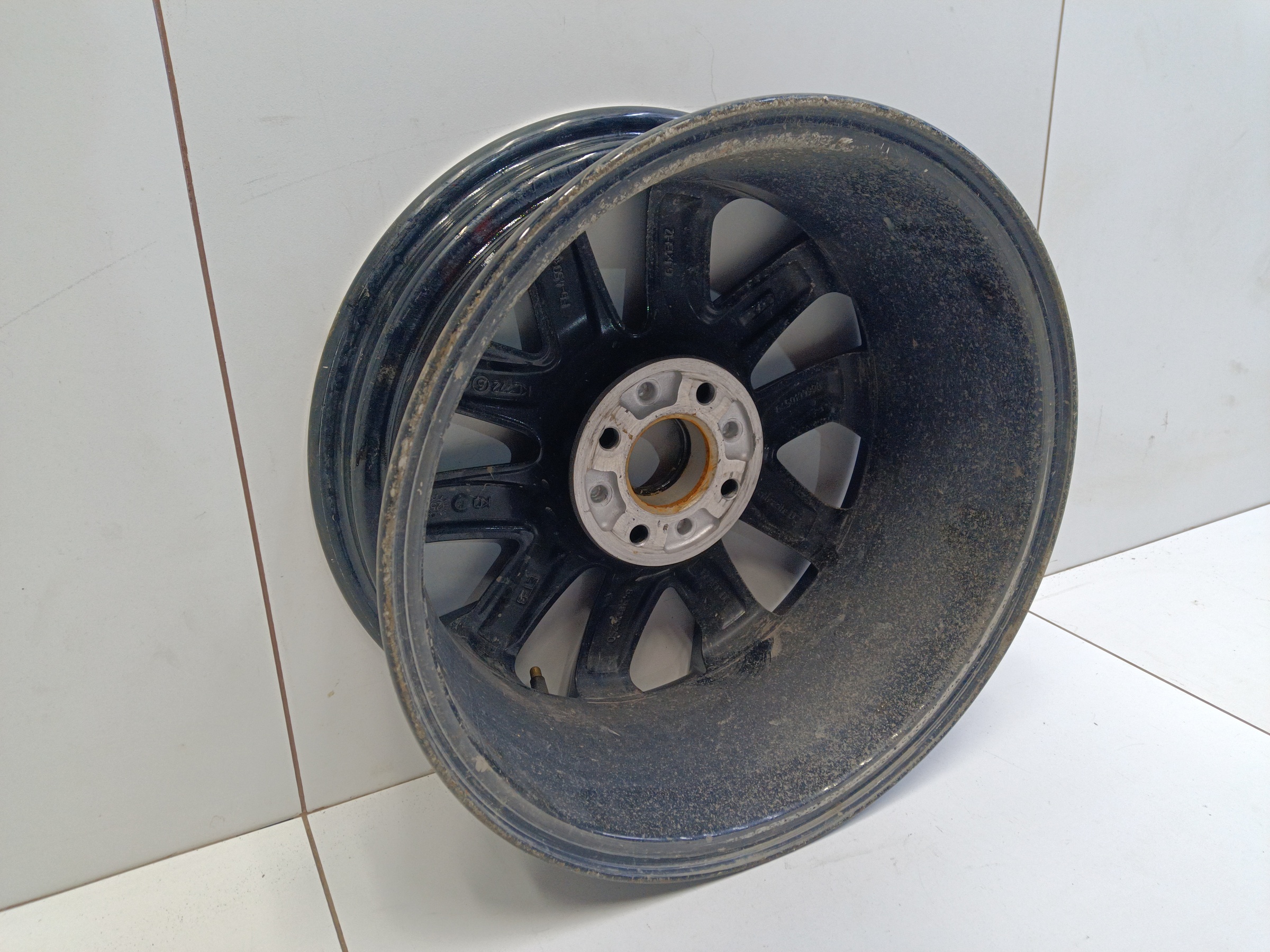 Диск колеса литой Lada Granta 1 Restail R15