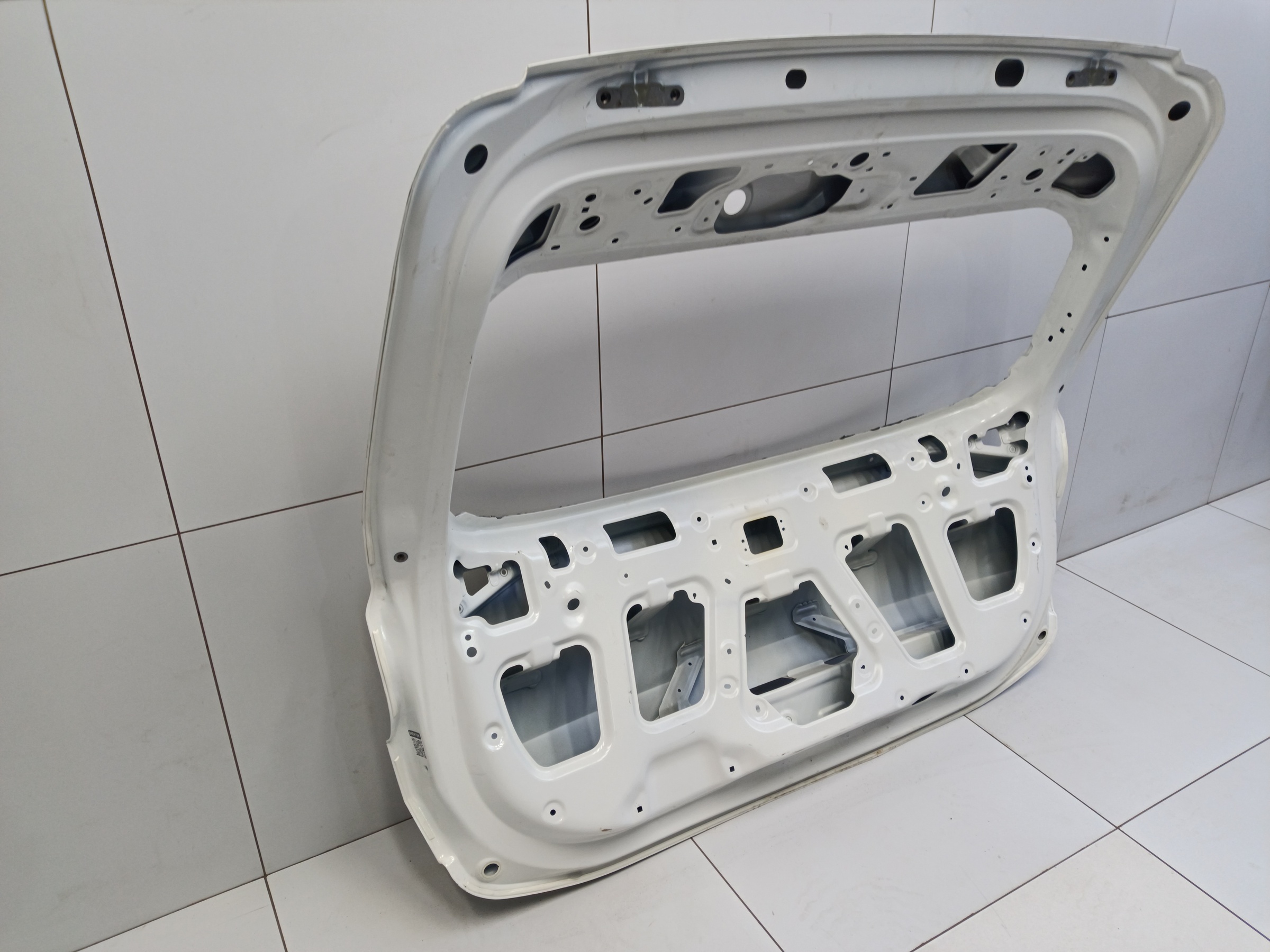 Крышка багажника Kia Sportage 5 под привод