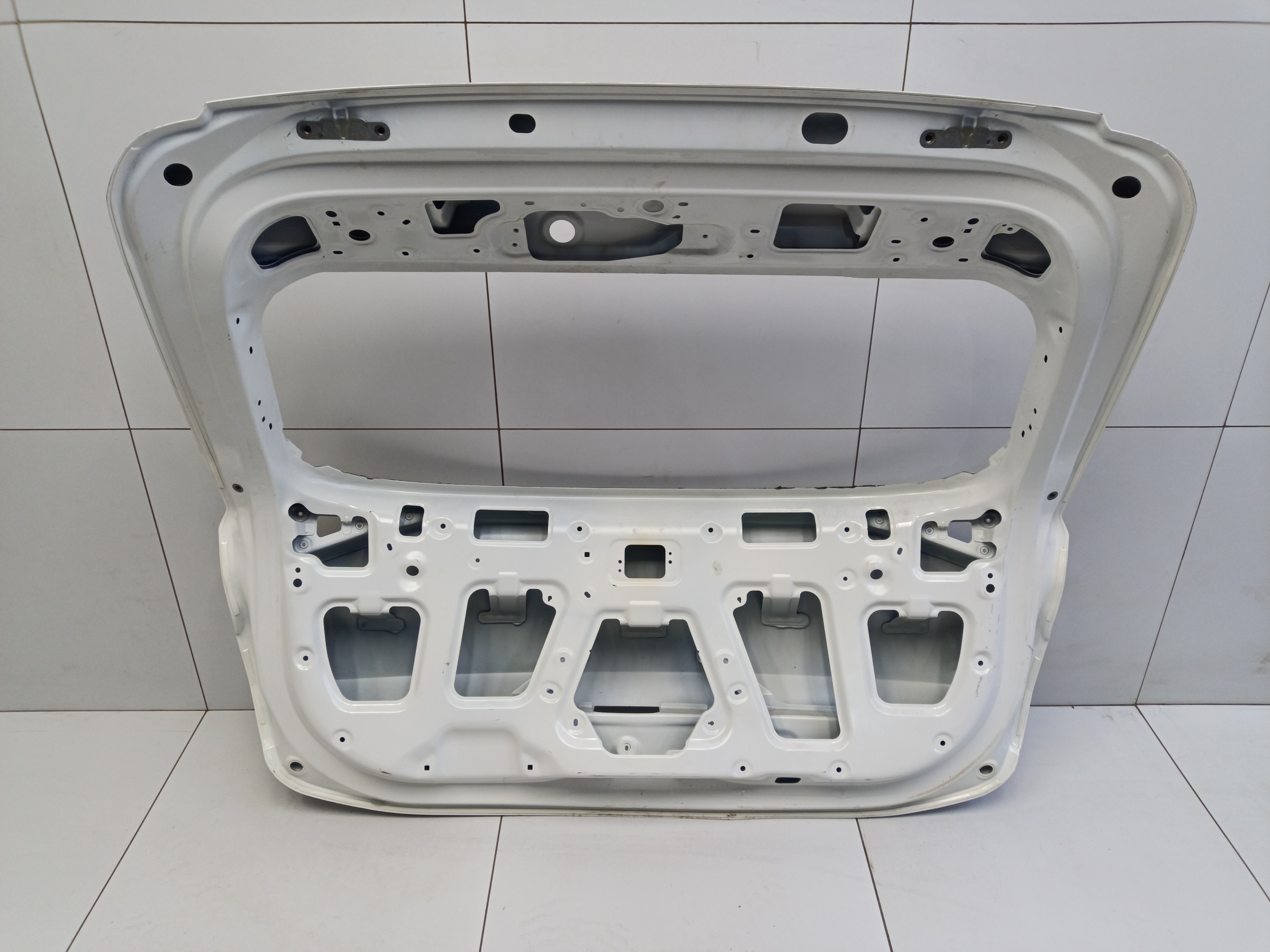 Крышка багажника Kia Sportage 5 под привод