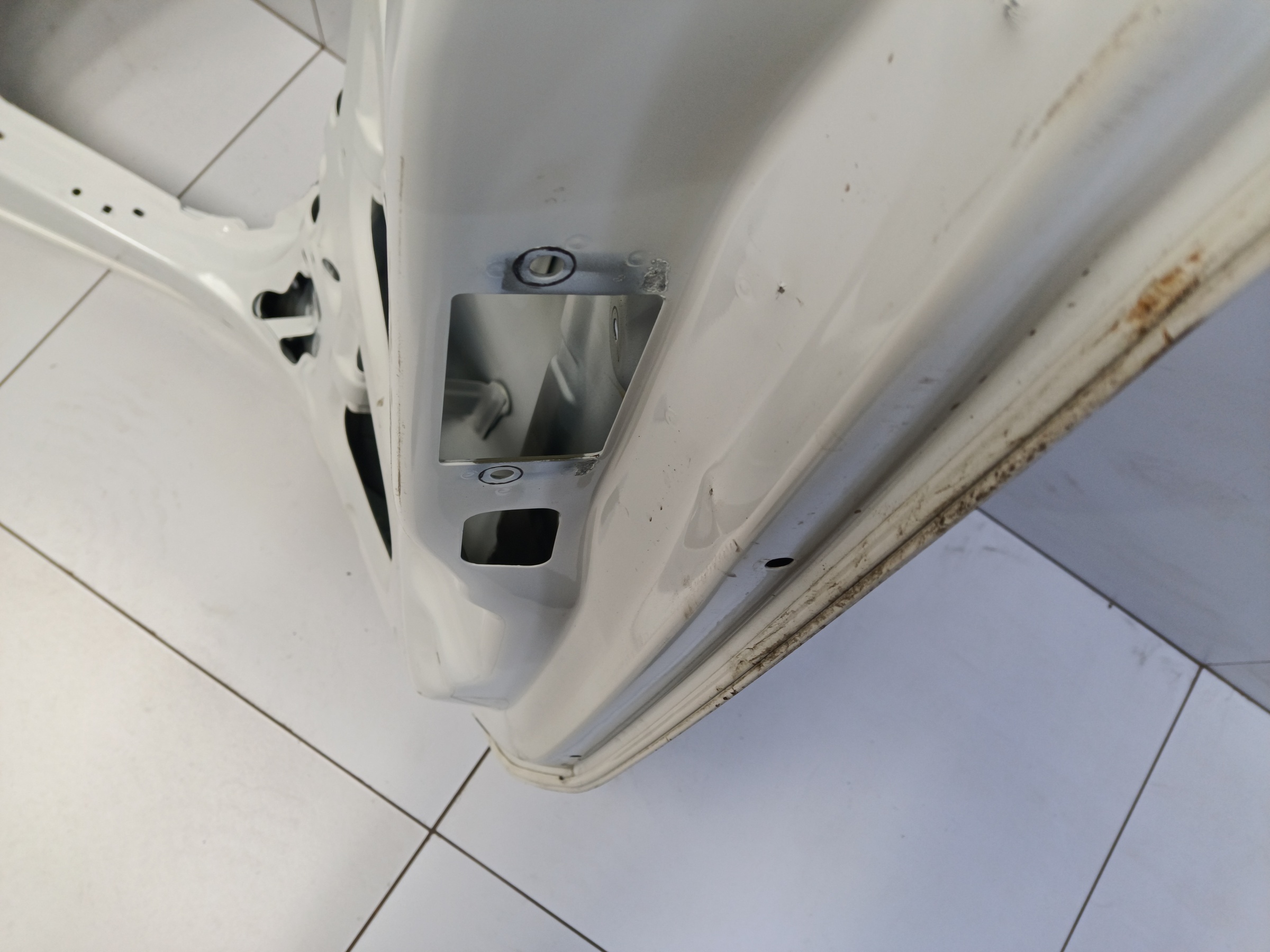 Крышка багажника Kia Sportage 5 под привод